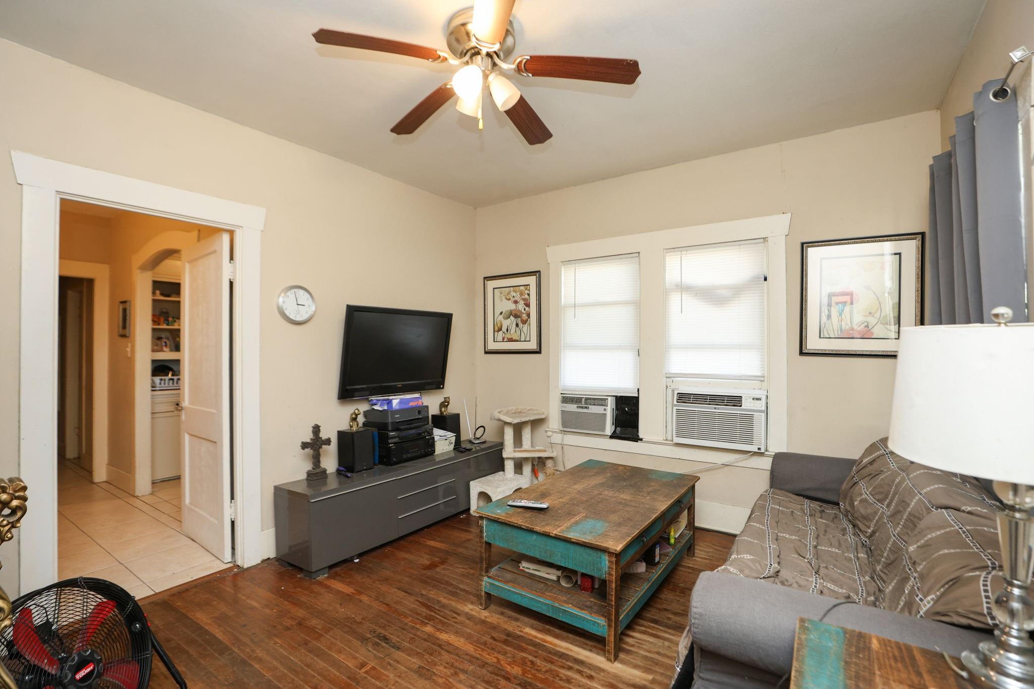 1321 Beverly Street Property Photo 20