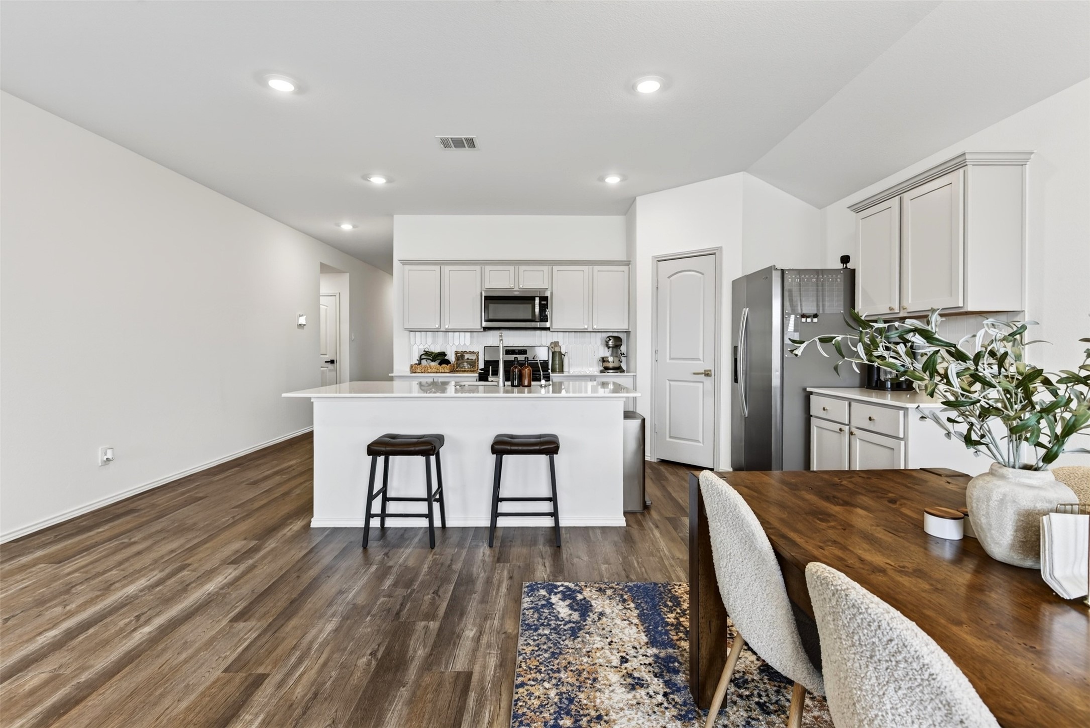 40935 Seasoned Oak Lane Property Photo 12