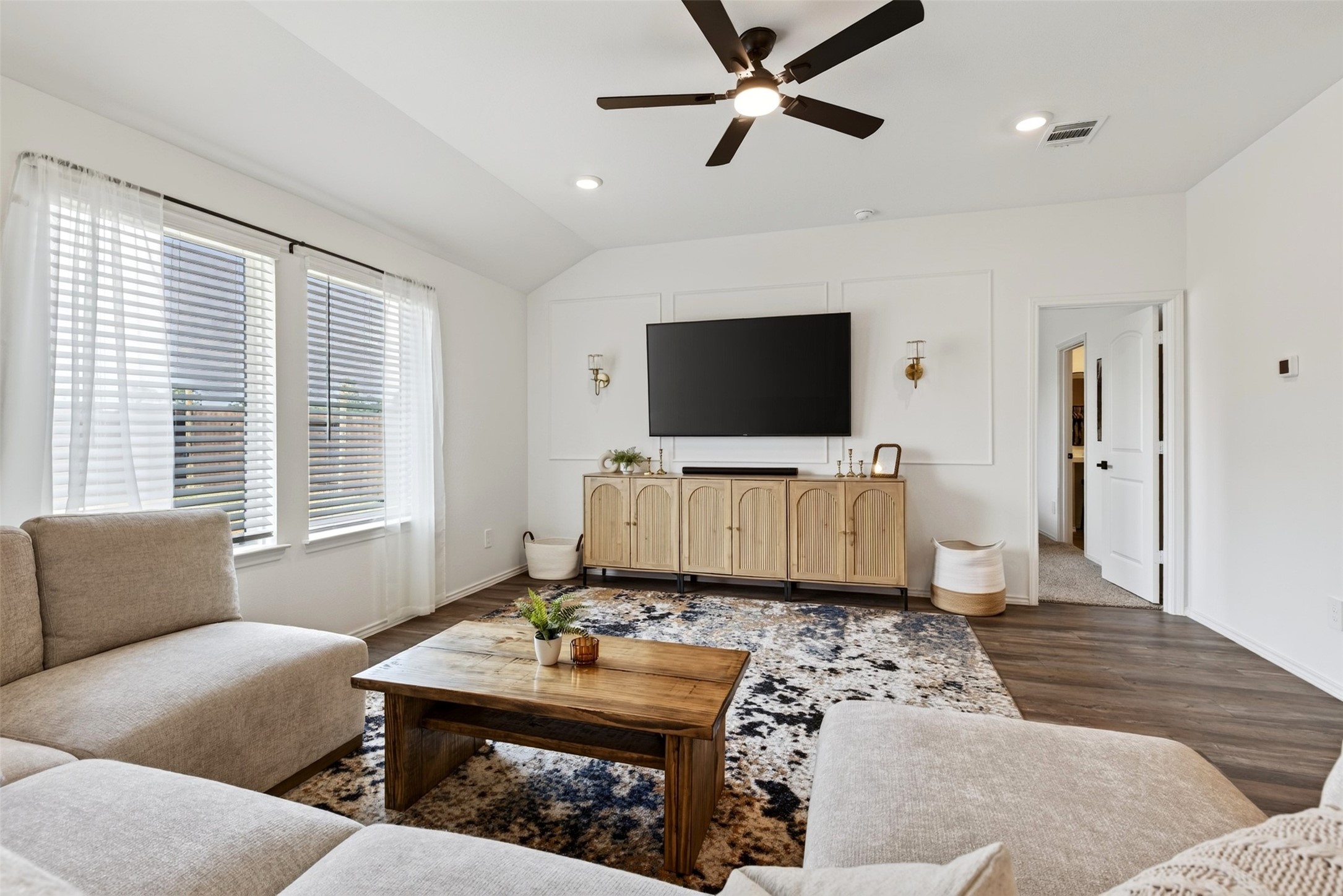 40935 Seasoned Oak Lane Property Photo 18