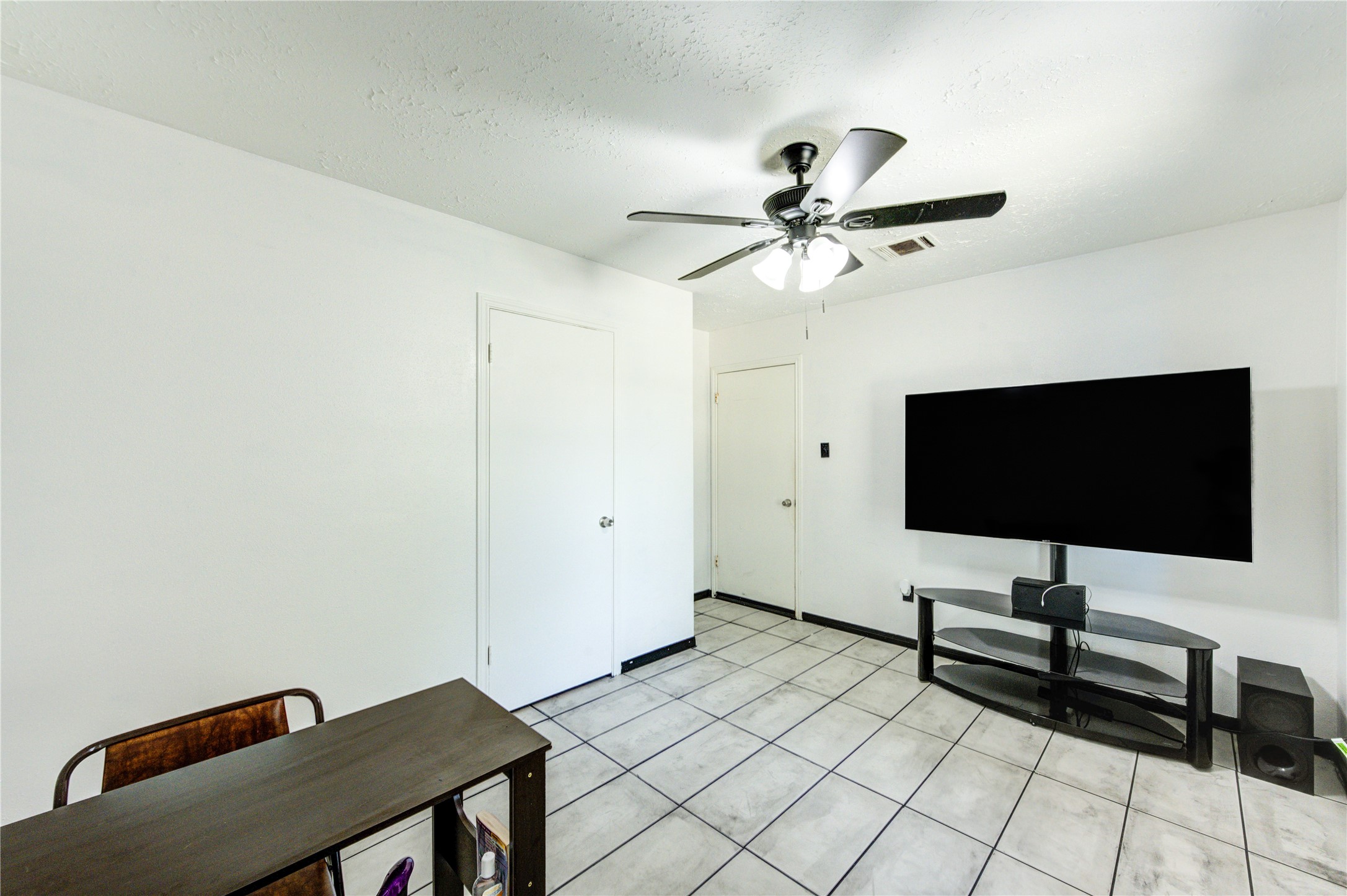 21014 Cimarron Parkway Property Photo 24