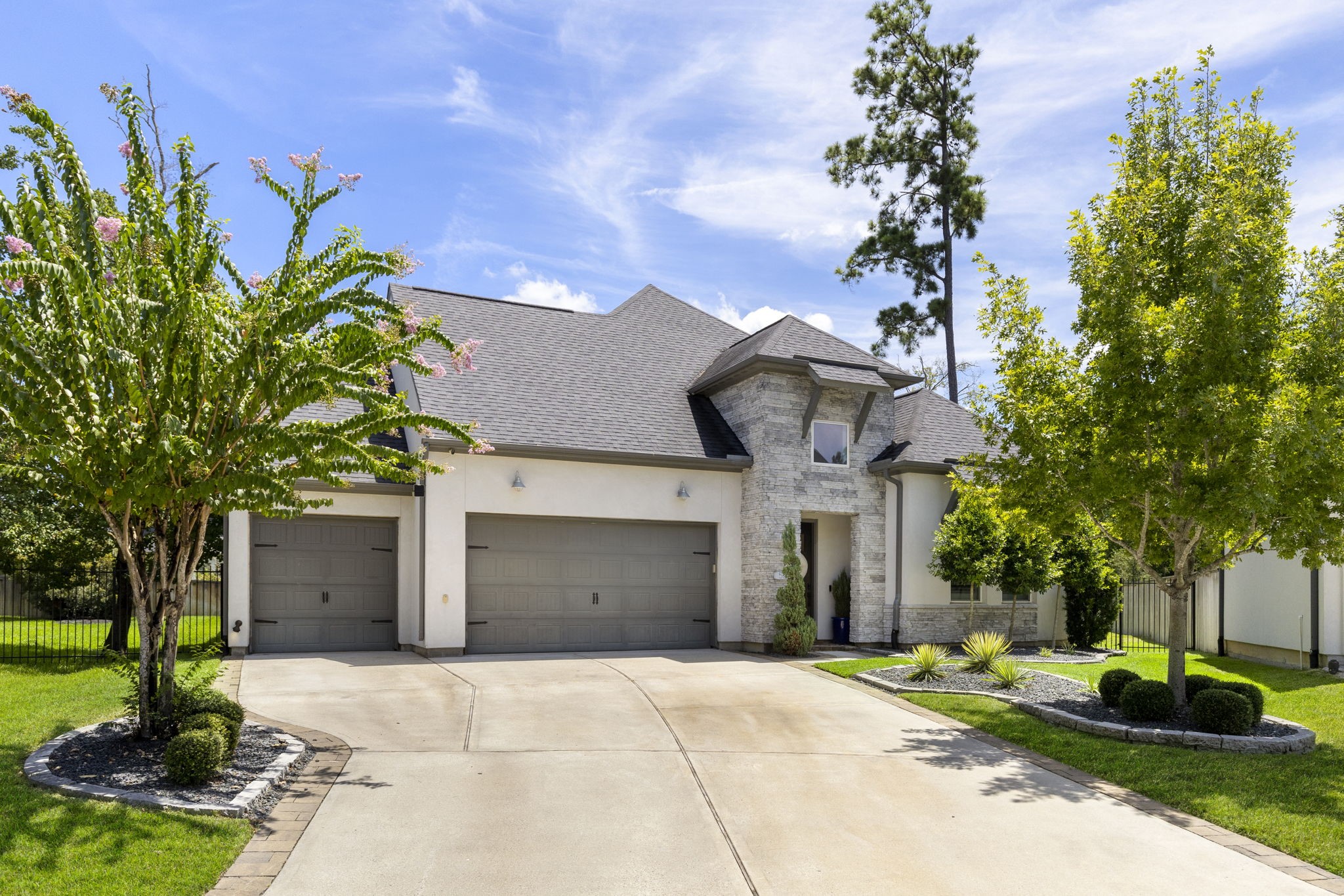 55 Cassena Grove Place Property Photo 3