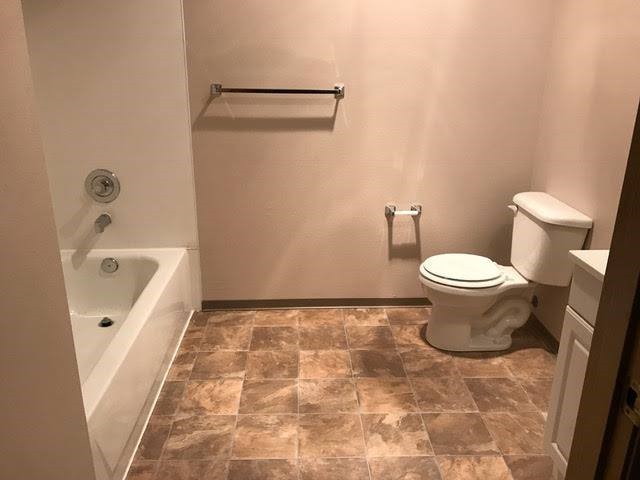 525 Perry Pl Property Photo 7