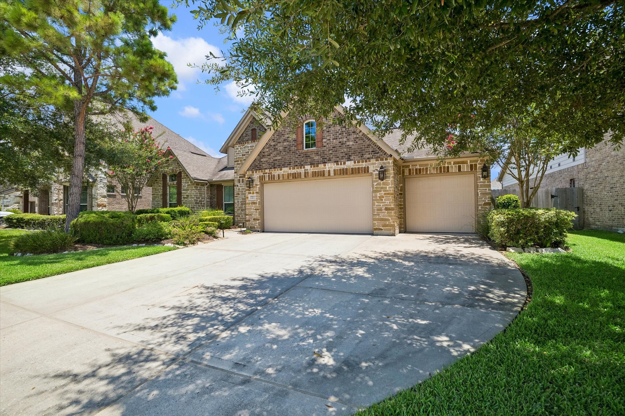 15803 Graham Spring Lane Property Photo 3