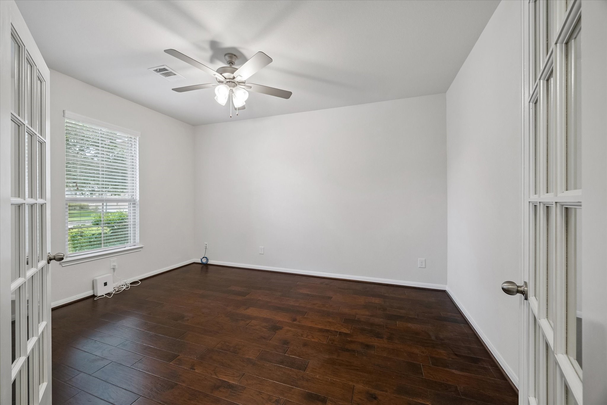 15803 Graham Spring Lane Property Photo 6