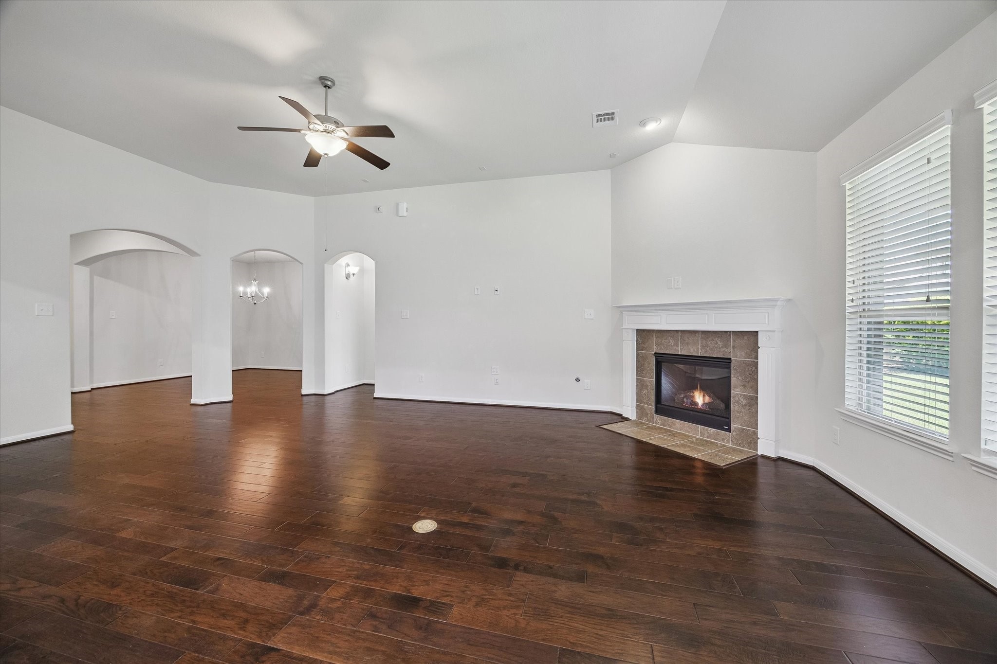 15803 Graham Spring Lane Property Photo 12