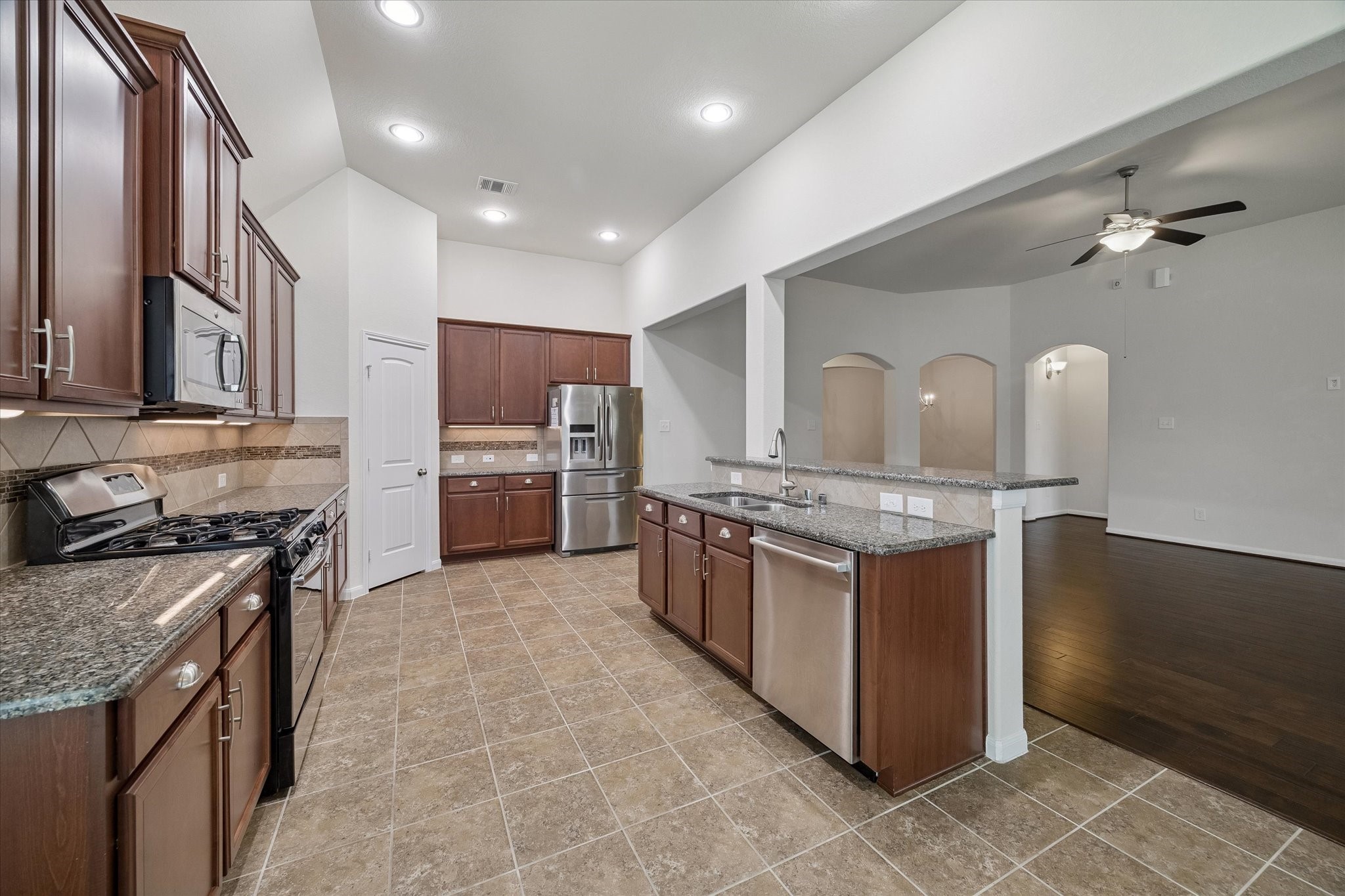 15803 Graham Spring Lane Property Photo 13