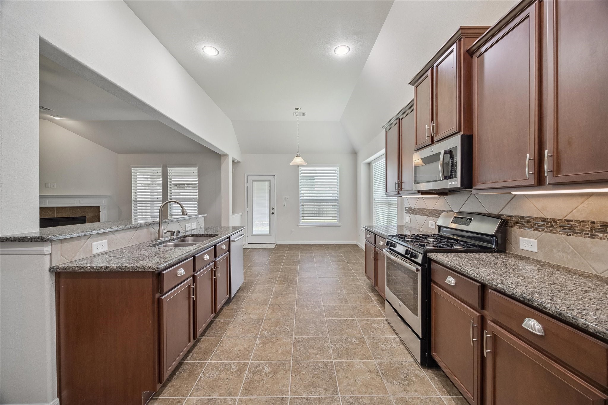 15803 Graham Spring Lane Property Photo 14