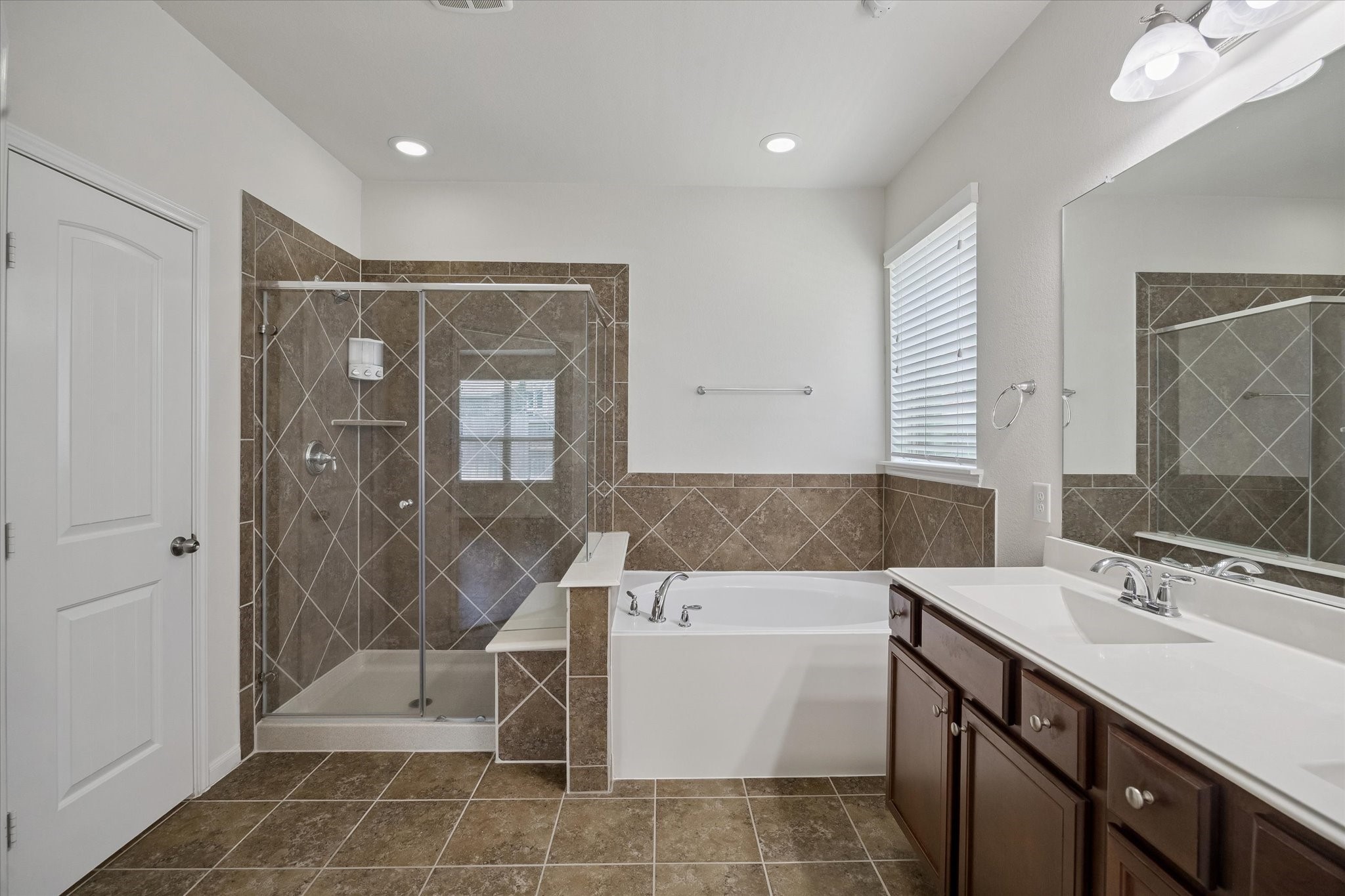 15803 Graham Spring Lane Property Photo 17