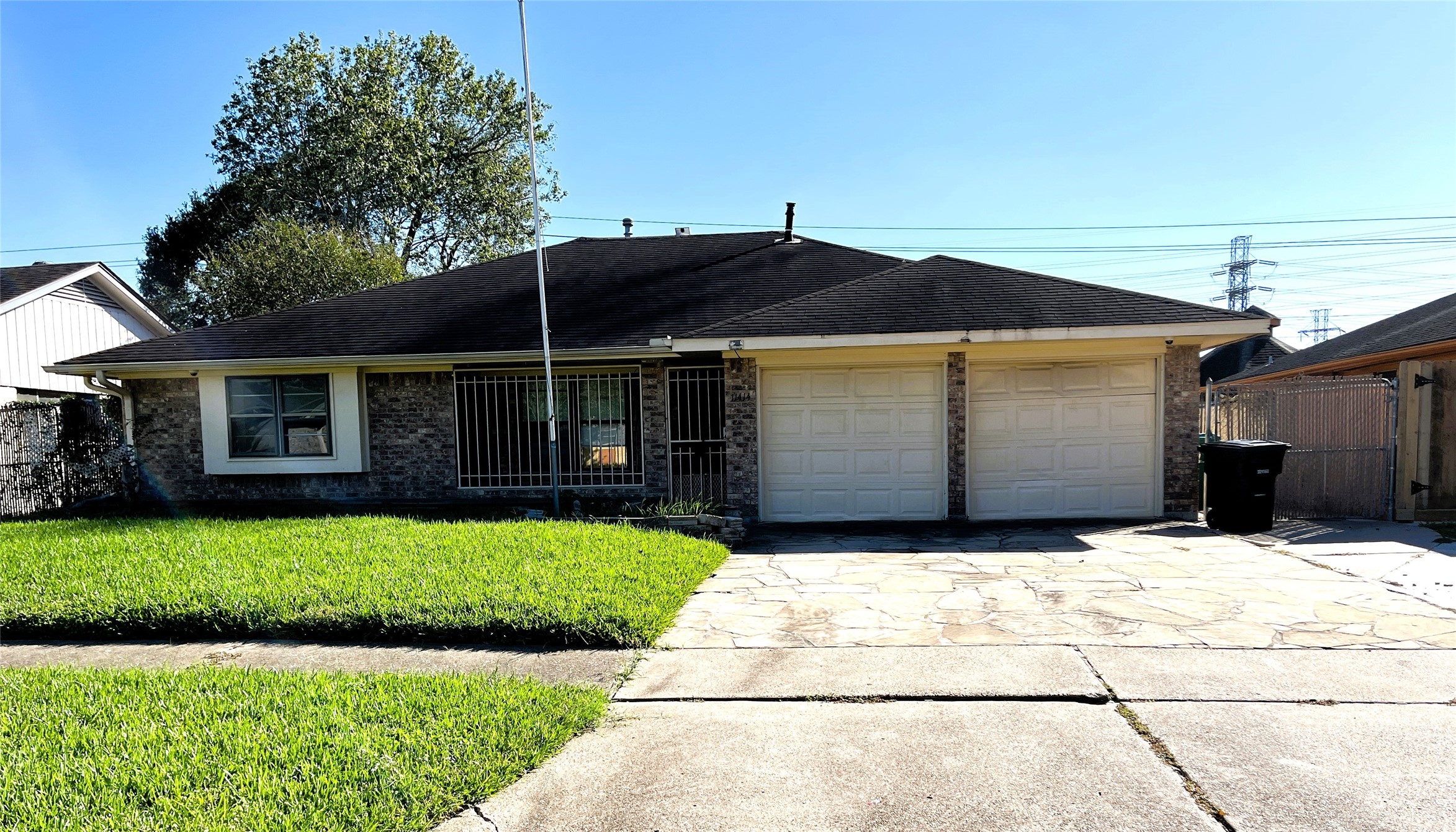 11414 Kirkwyn Drive Property Photo 1