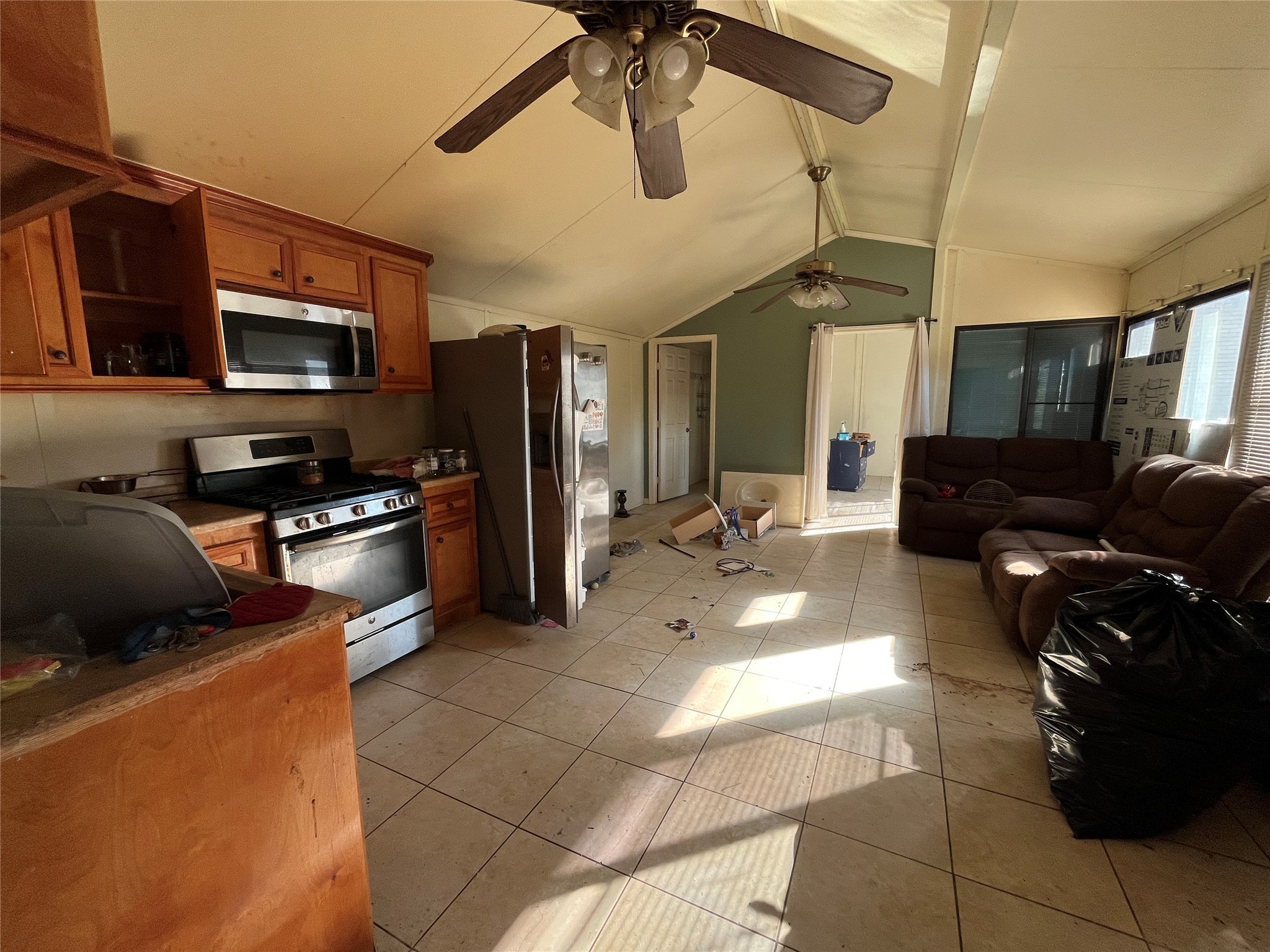 11414 Kirkwyn Drive Property Photo 6