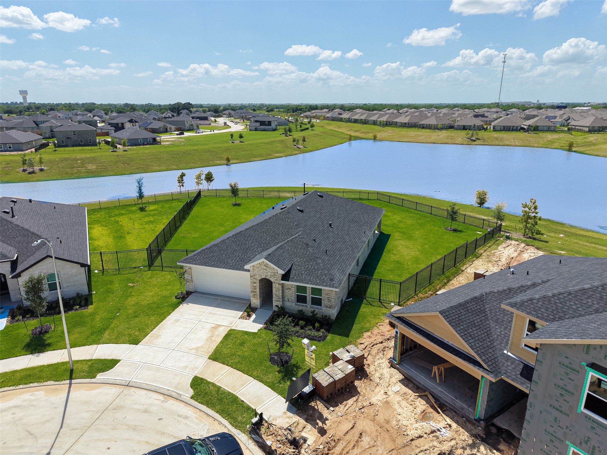 6127 Bella Breeze Dr Property Photo 3