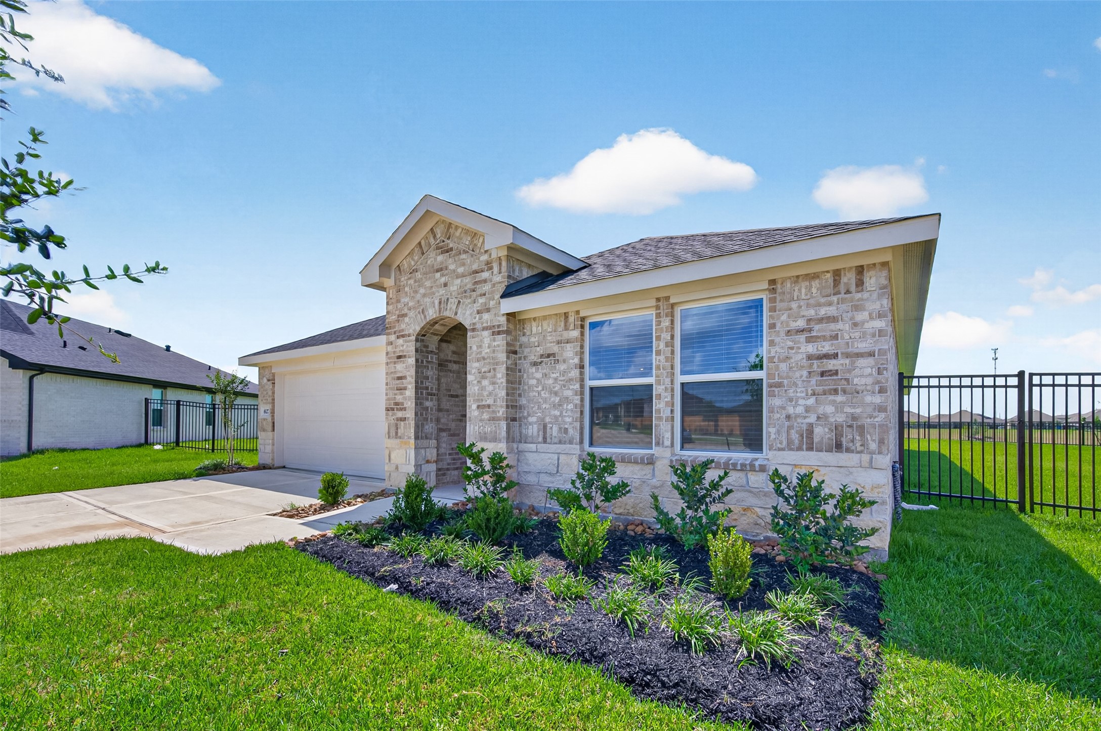 6127 Bella Breeze Dr Property Photo 7