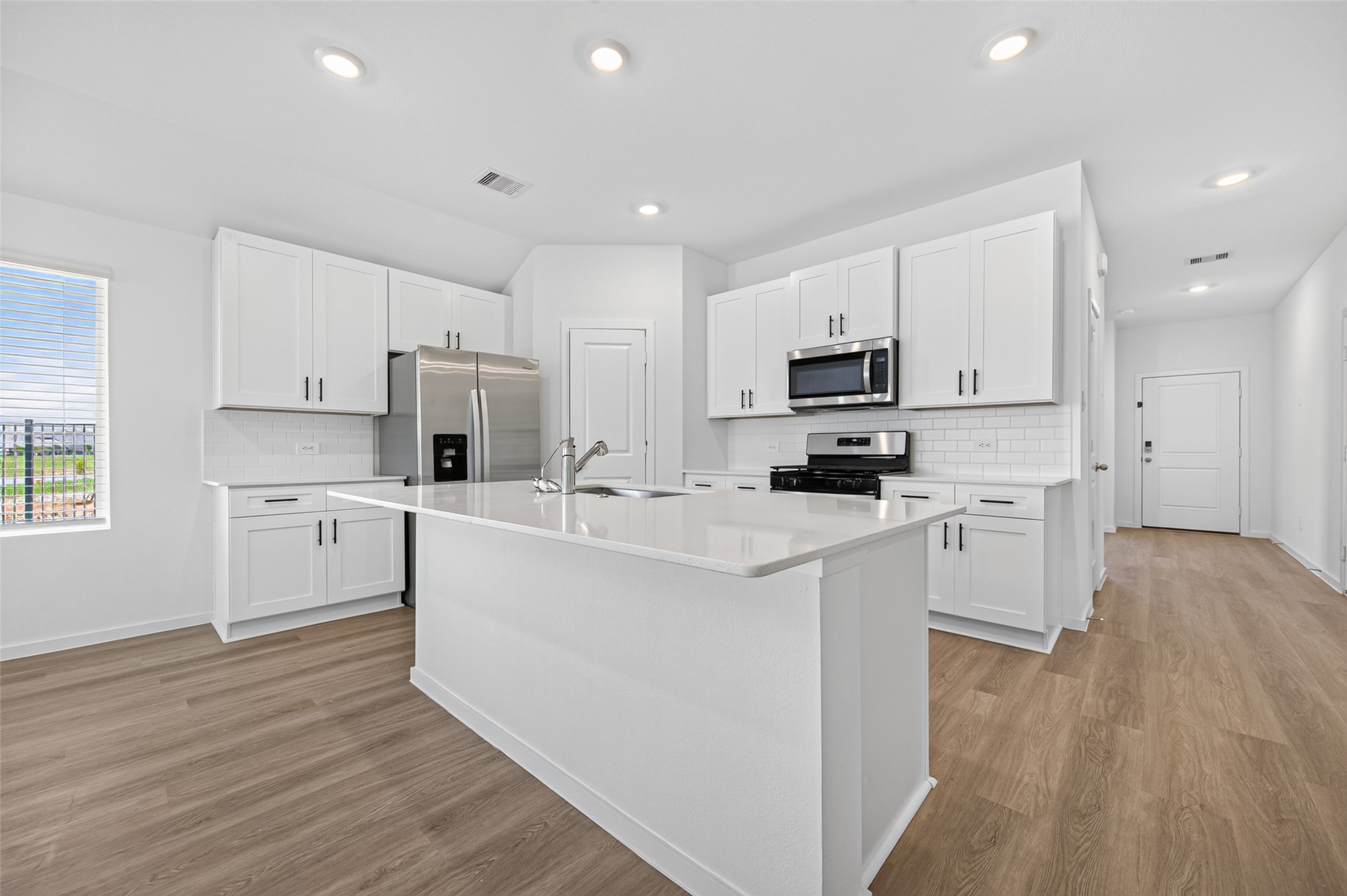 6127 Bella Breeze Dr Property Photo 20
