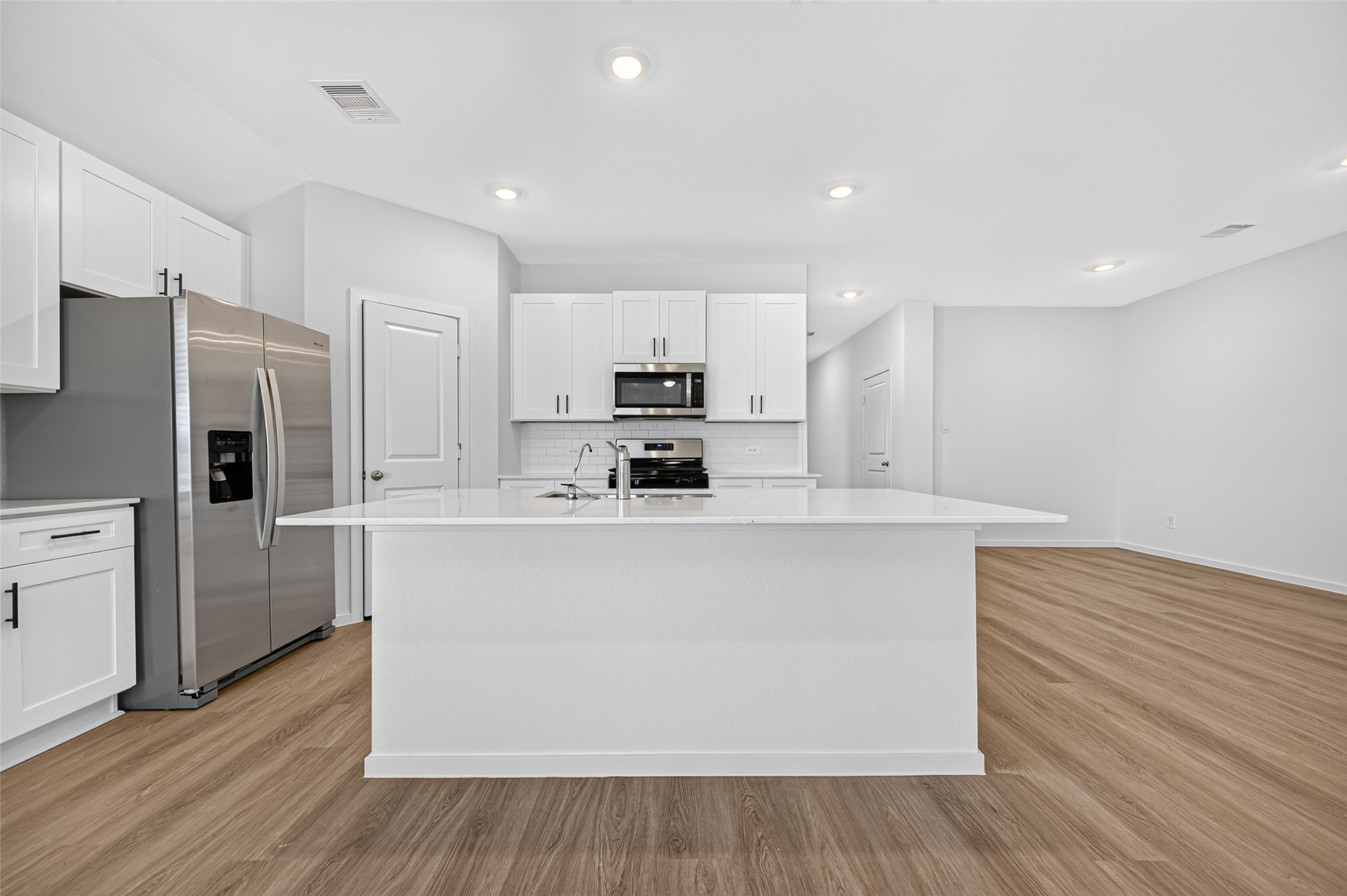 6127 Bella Breeze Dr Property Photo 22