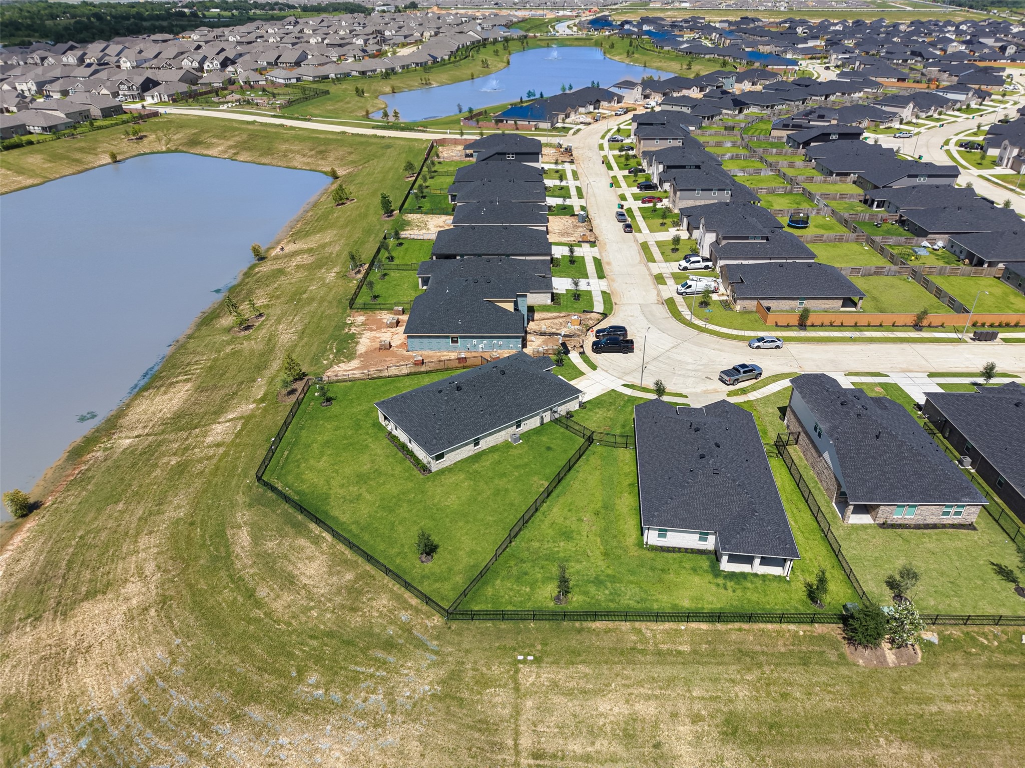 6127 Bella Breeze Dr Property Photo 40