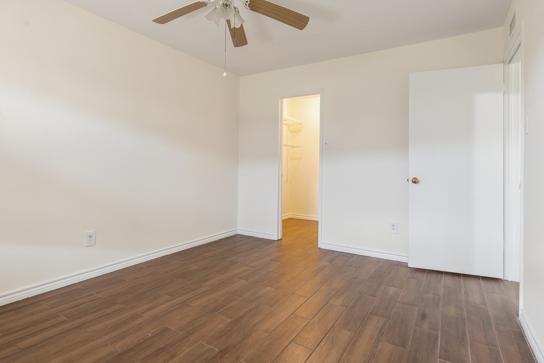 14603 Lorne Drive Property Photo 15