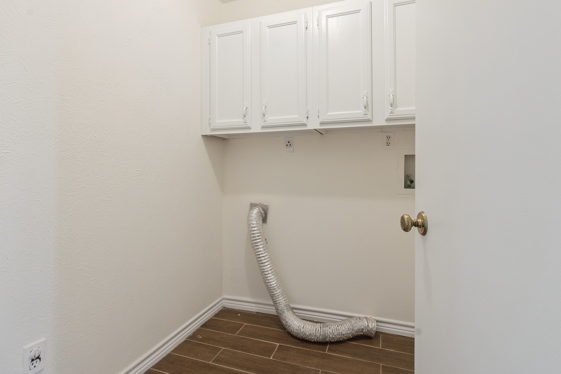 14603 Lorne Drive Property Photo 17