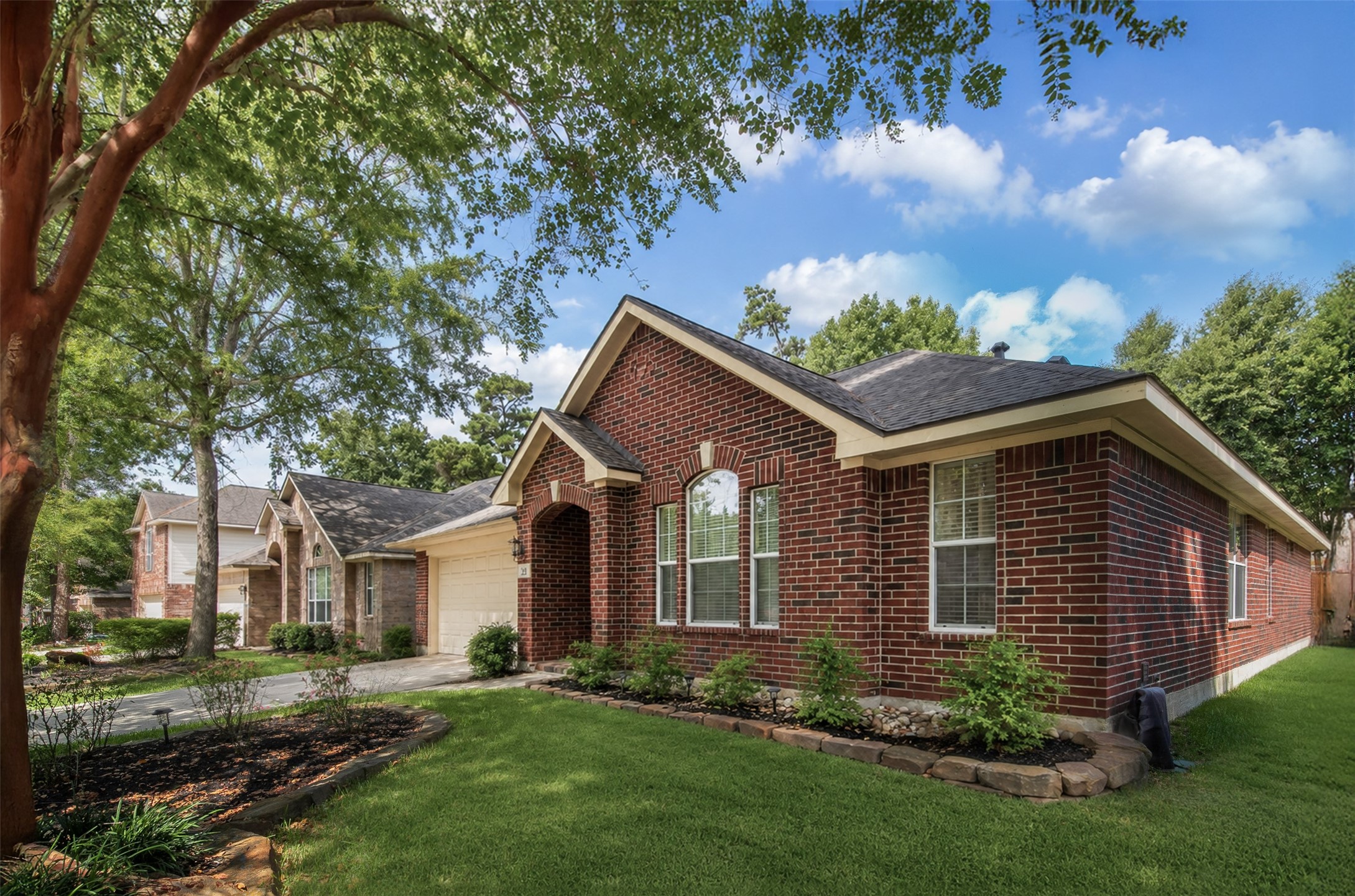 22 Heron Hollow Court Property Photo 2
