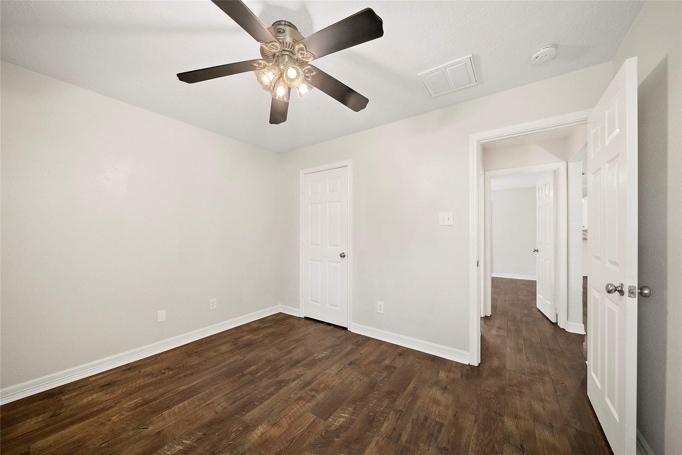 22 Heron Hollow Court Property Photo 13