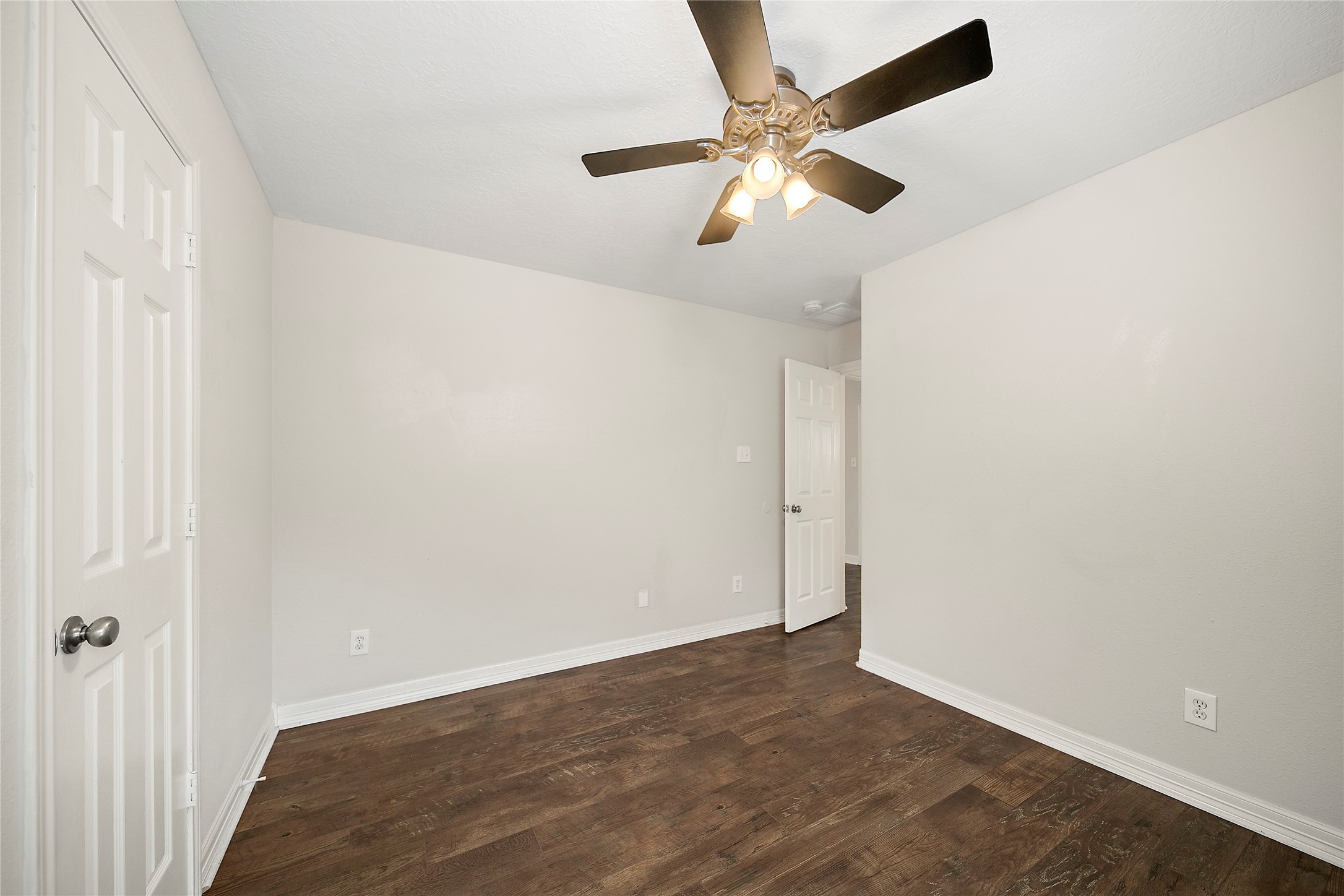 22 Heron Hollow Court Property Photo 16