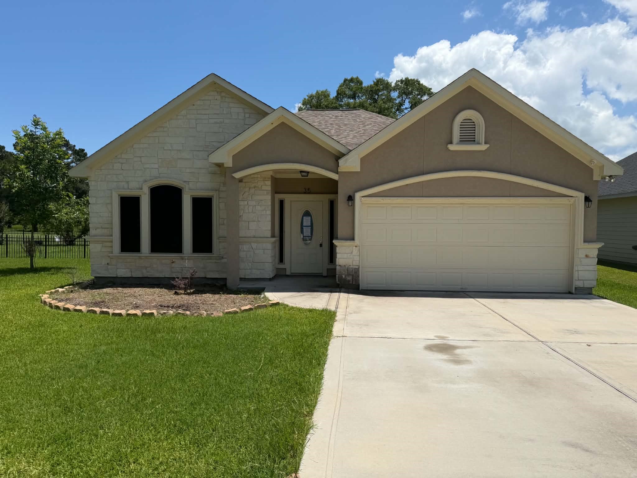 35 Cherry Hills Property Photo 1
