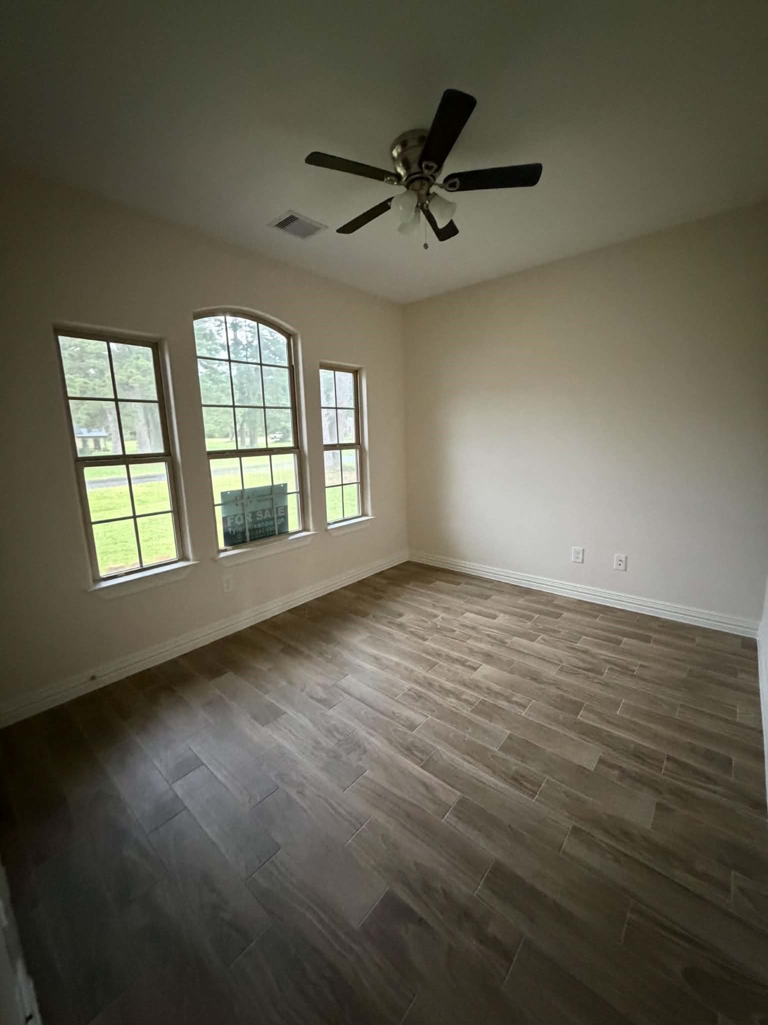 35 Cherry Hills Property Photo 2