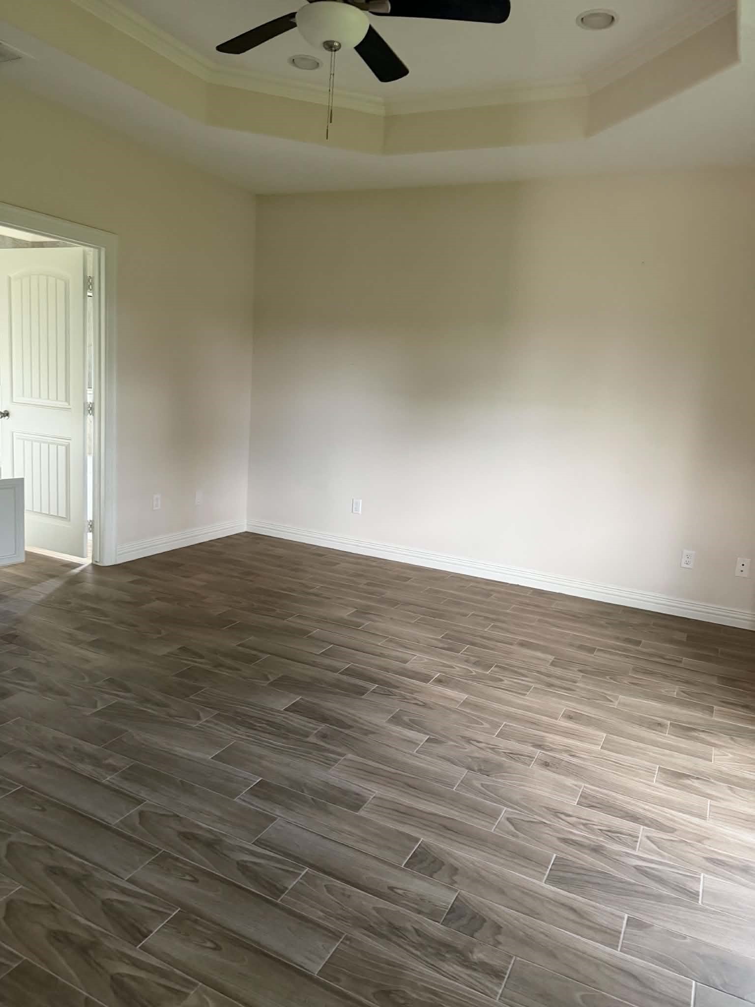 35 Cherry Hills Property Photo 4