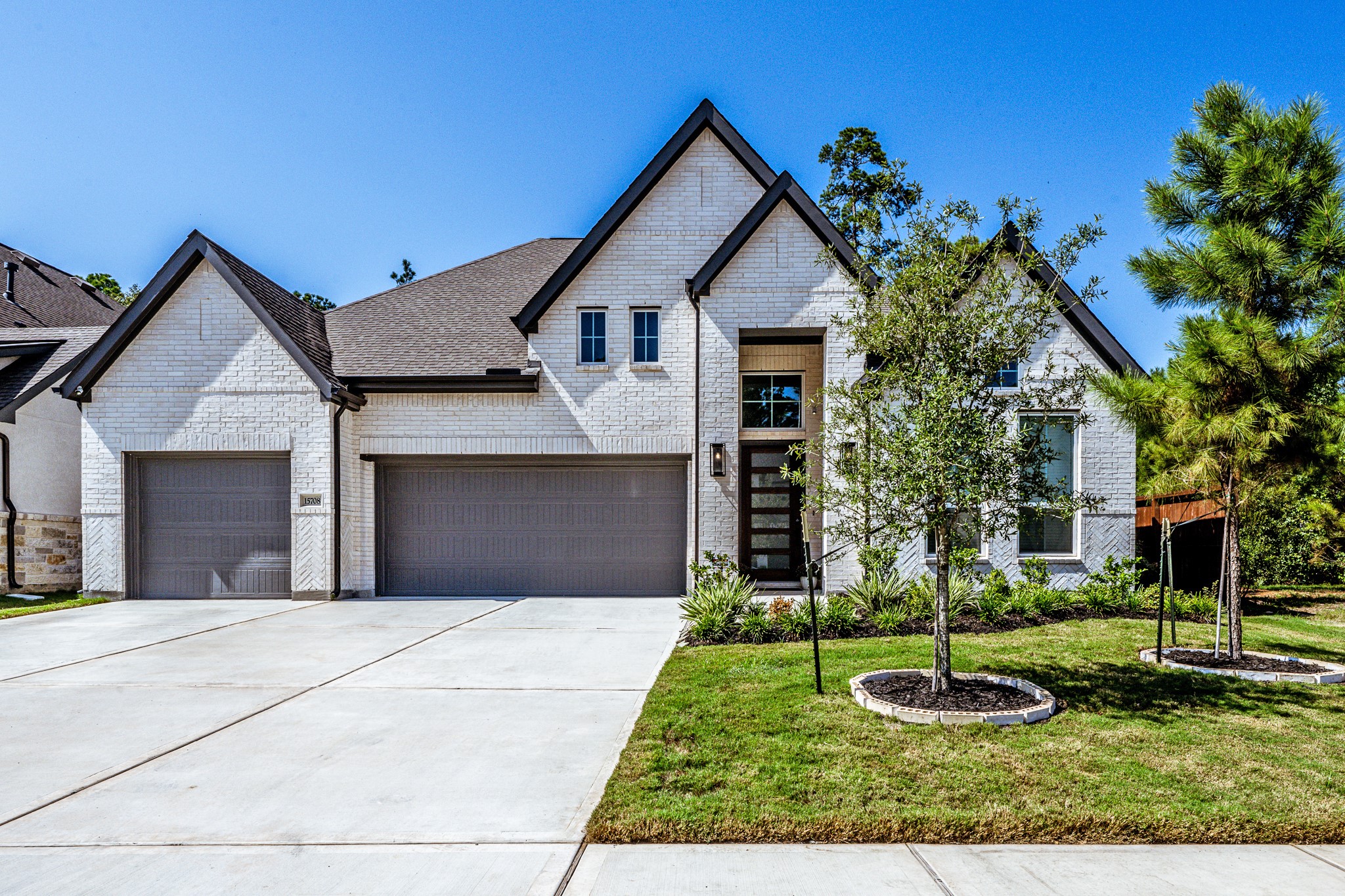 15708 Hoptree Heights Lane Property Photo 1