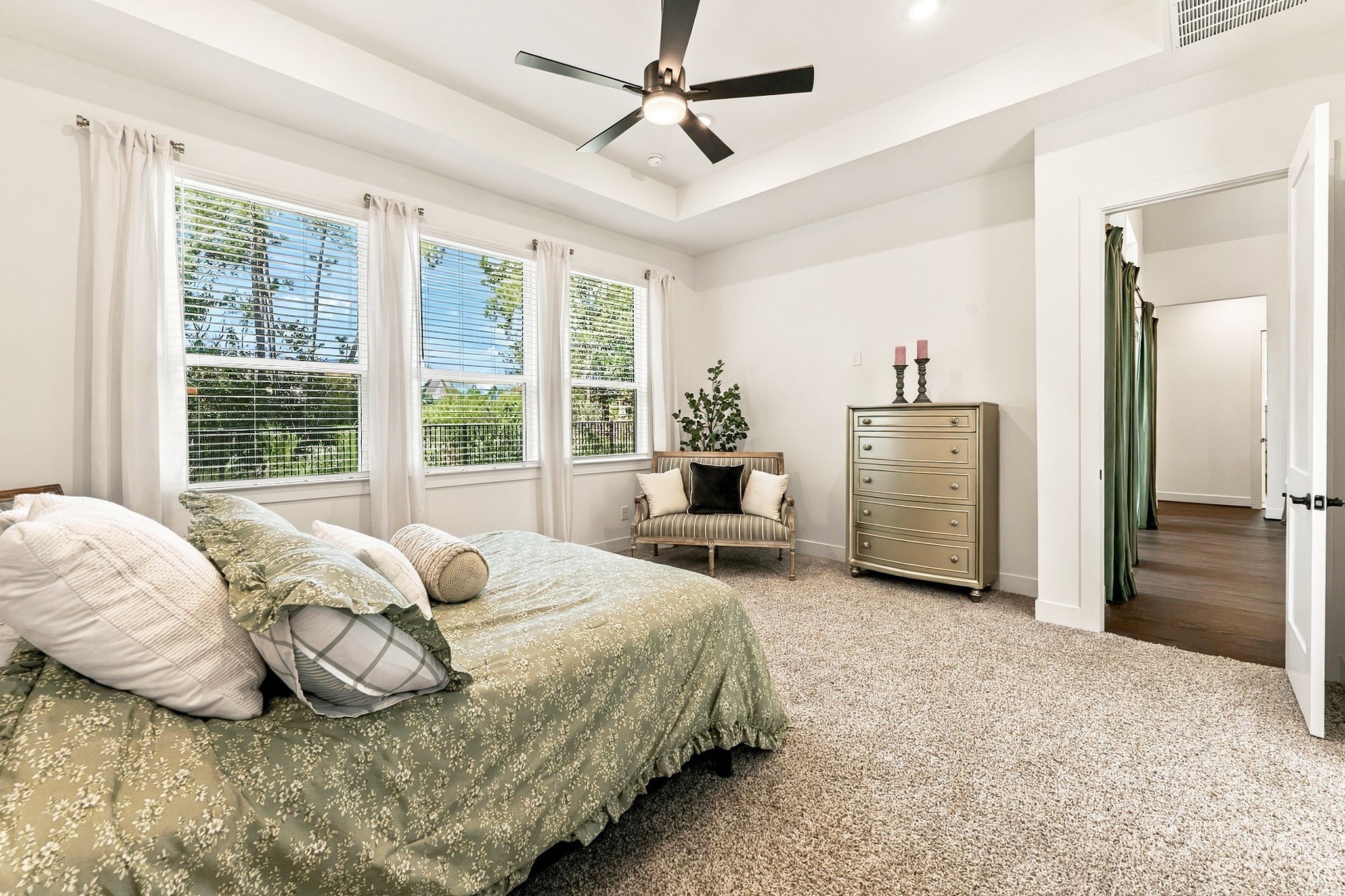15708 Hoptree Heights Lane Property Photo 25