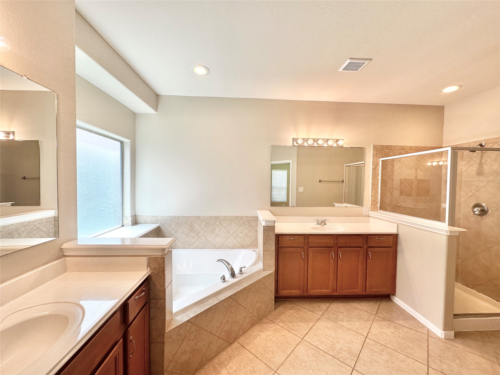 25323 Lisburn Drive Property Photo 17