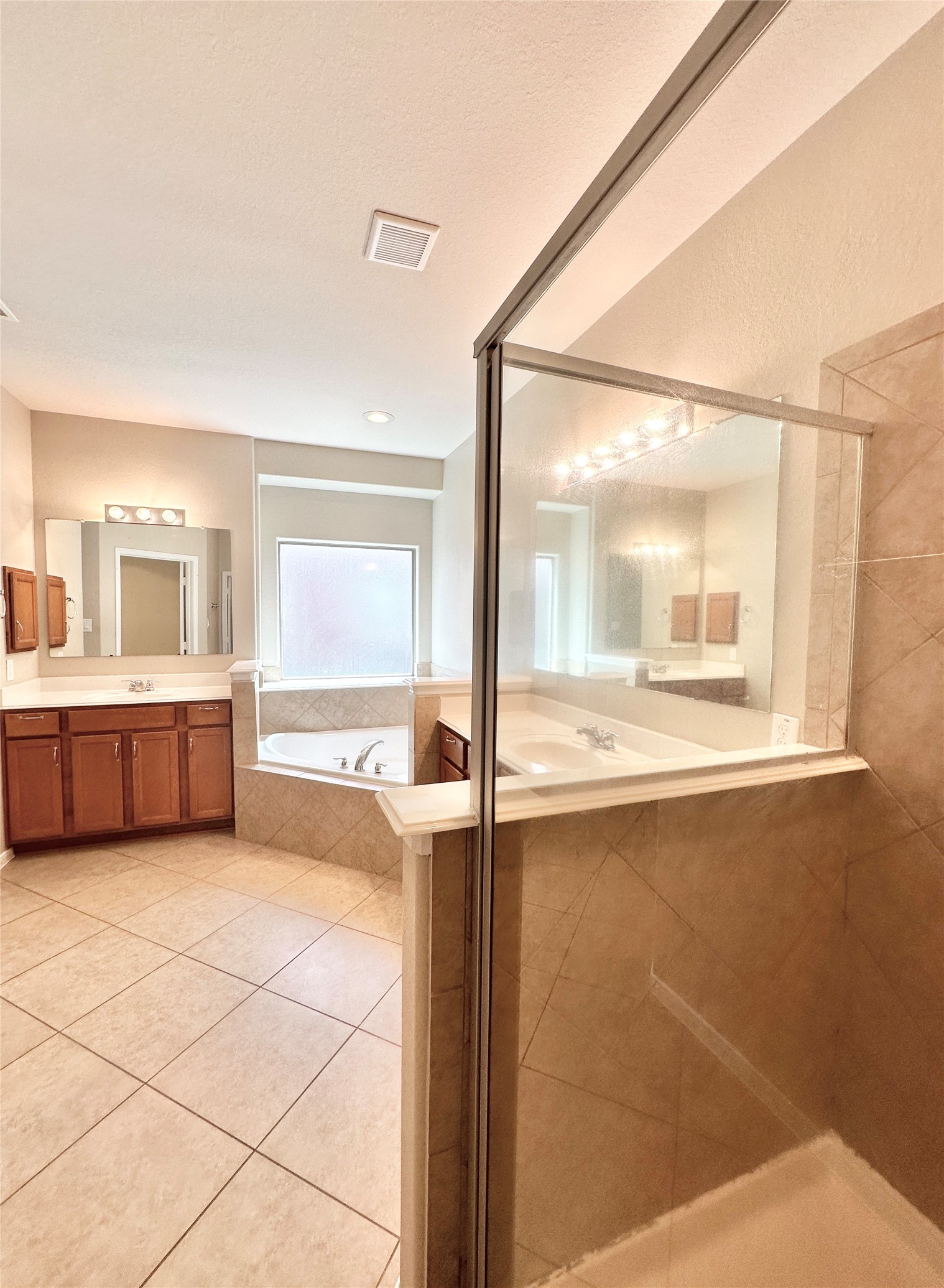 25323 Lisburn Drive Property Photo 18