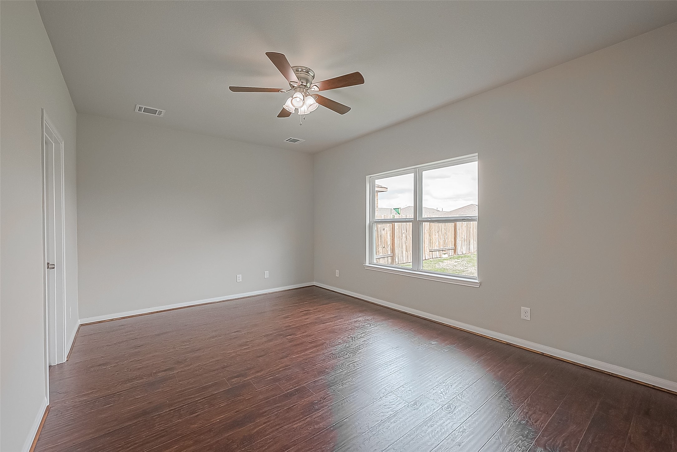 20630 Stout Drive Property Photo 11