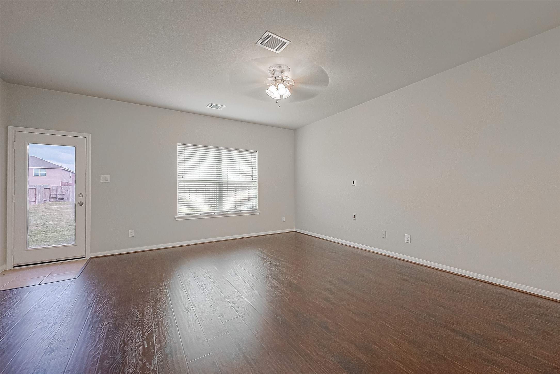 20630 Stout Drive Property Photo 14