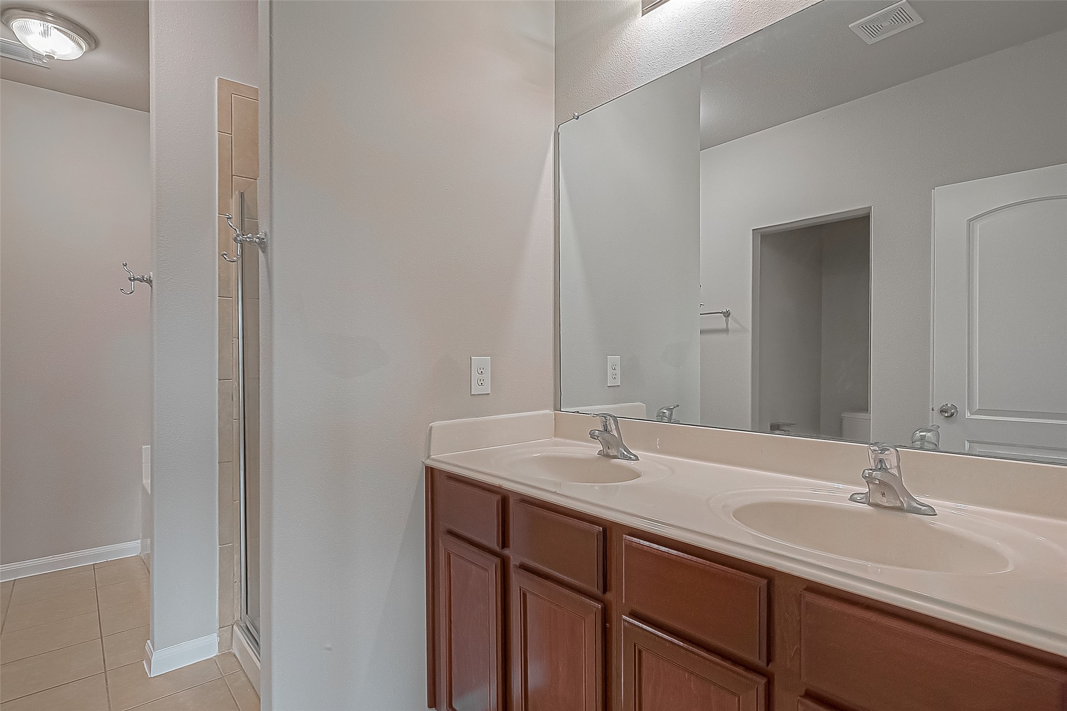 20630 Stout Drive Property Photo 16