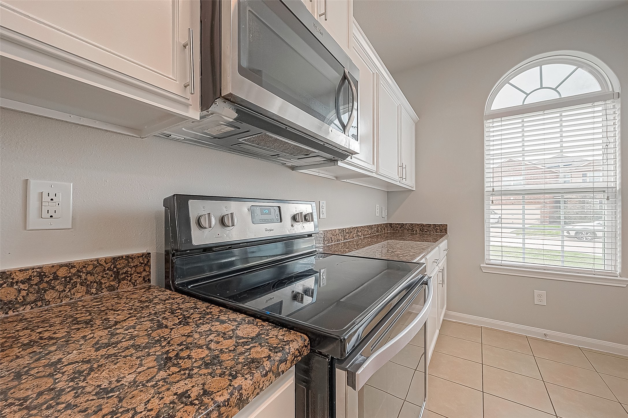 20630 Stout Drive Property Photo 19