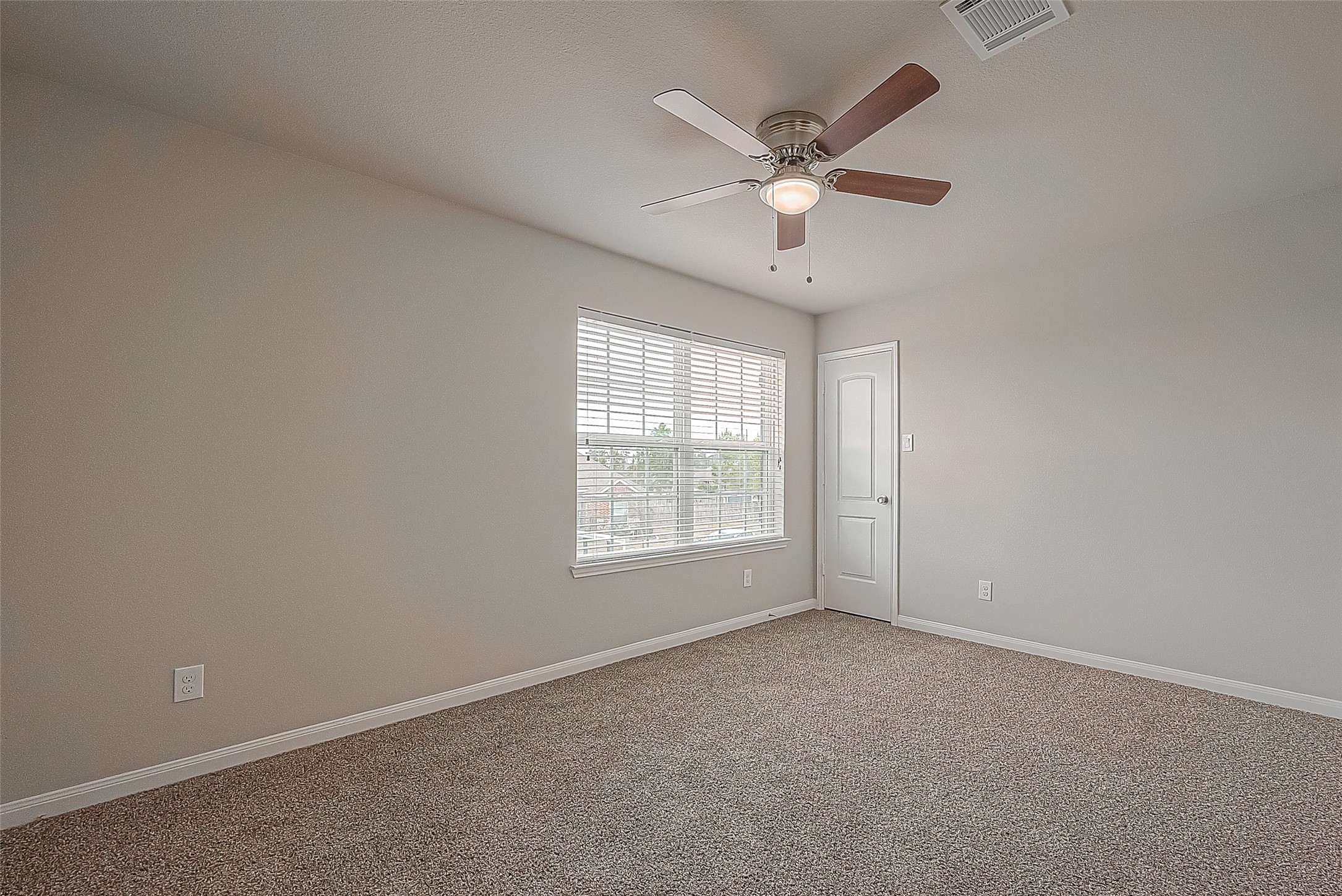 20630 Stout Drive Property Photo 34
