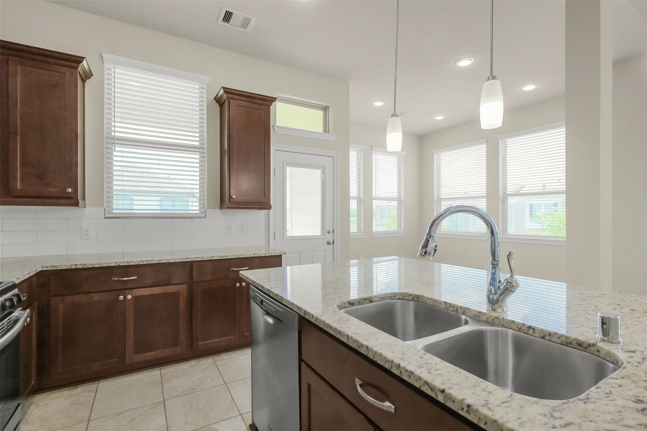 2547 Bordelon Lane Property Photo 16