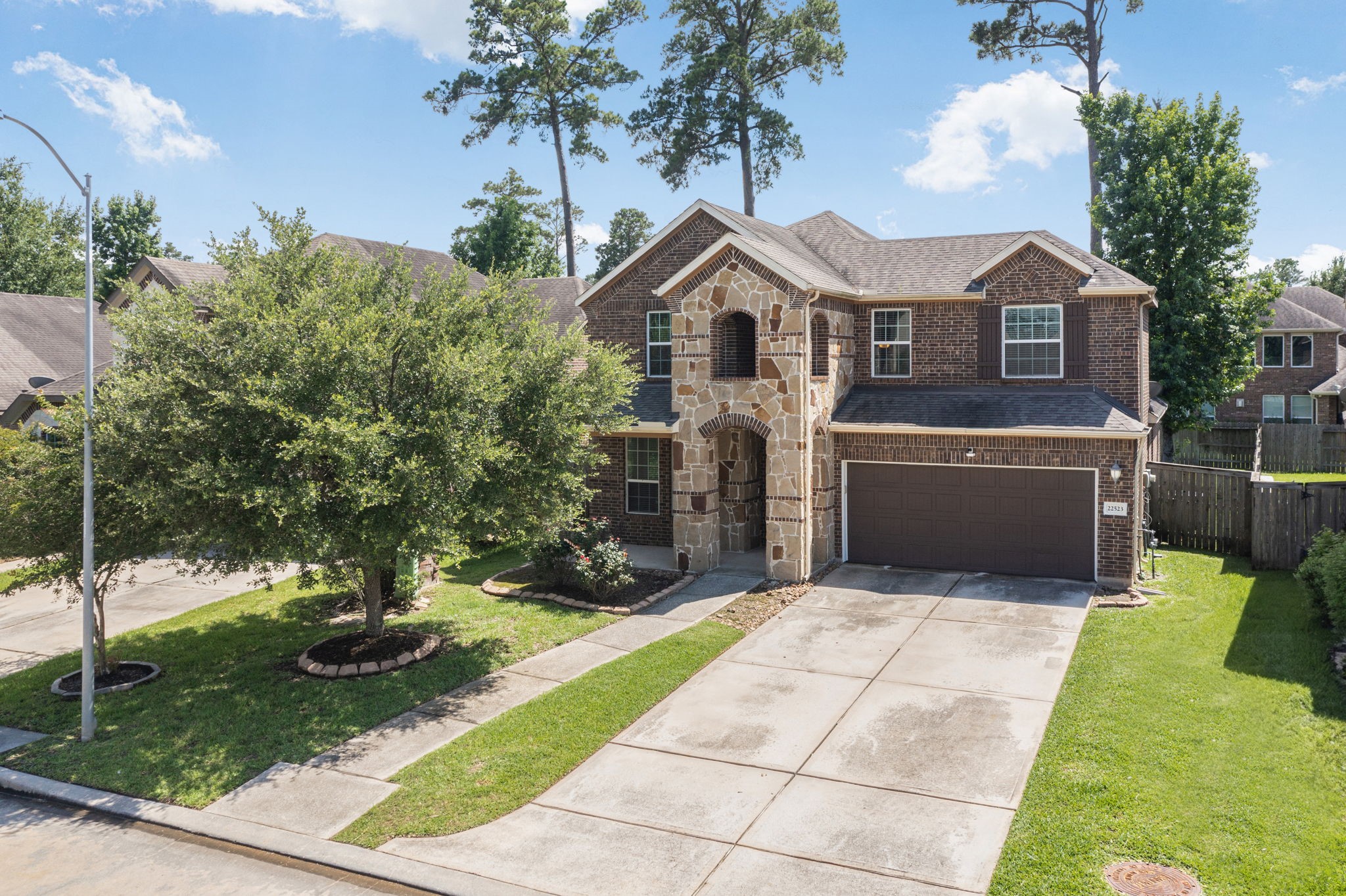 22523 Birch Ridge Meadow Drive Property Photo 1
