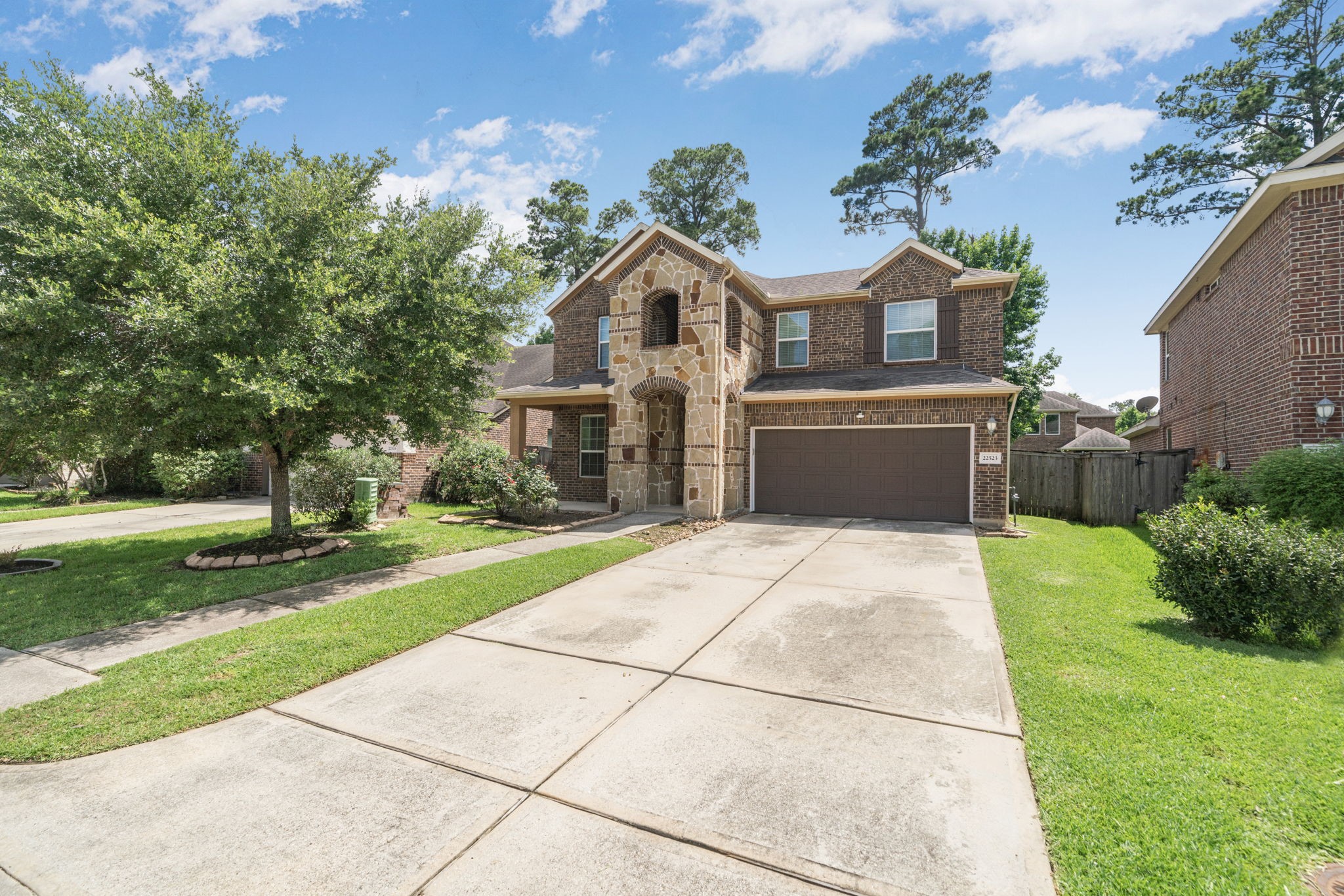 22523 Birch Ridge Meadow Drive Property Photo 3