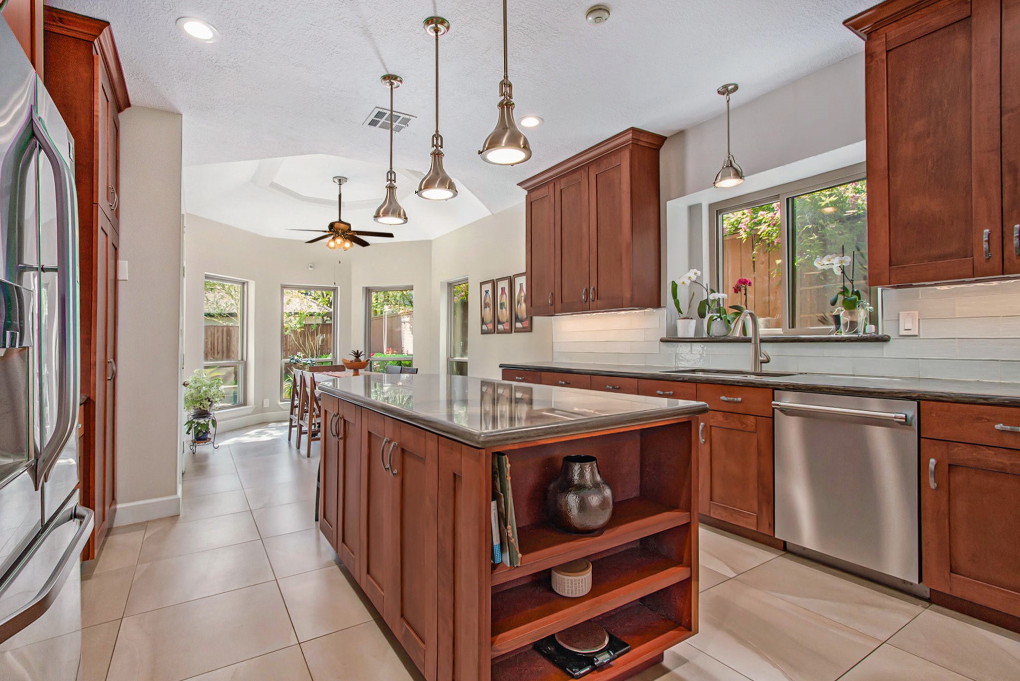 807 Spear Point Cove Property Photo 18