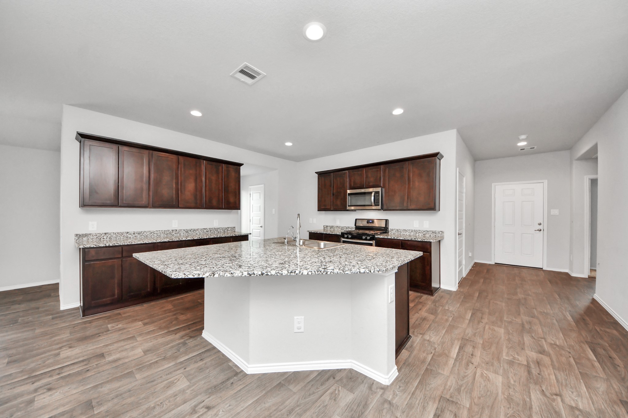 1715 Bear Spring Drive Property Photo 10