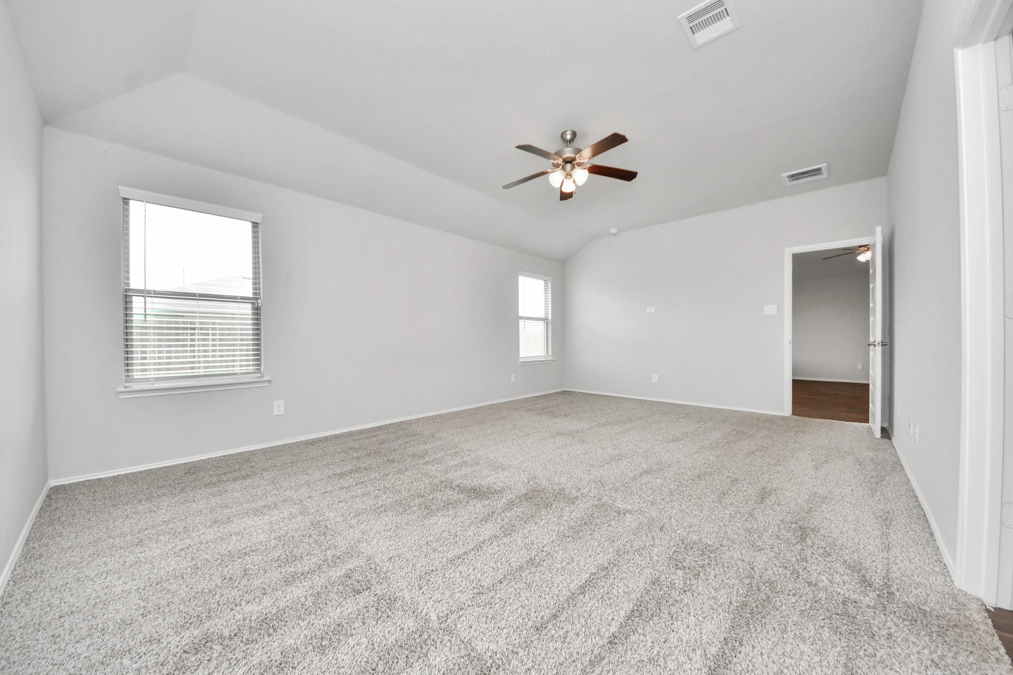 1715 Bear Spring Drive Property Photo 22