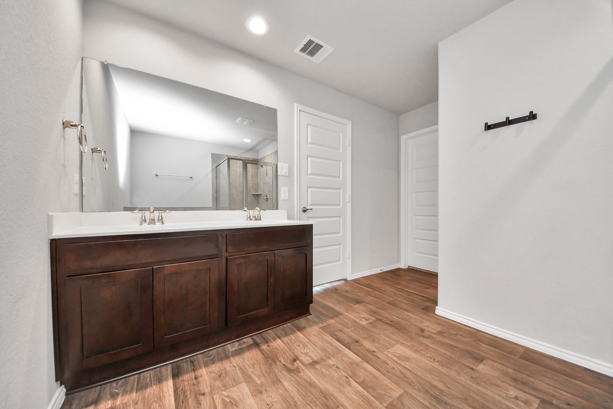 1715 Bear Spring Drive Property Photo 27