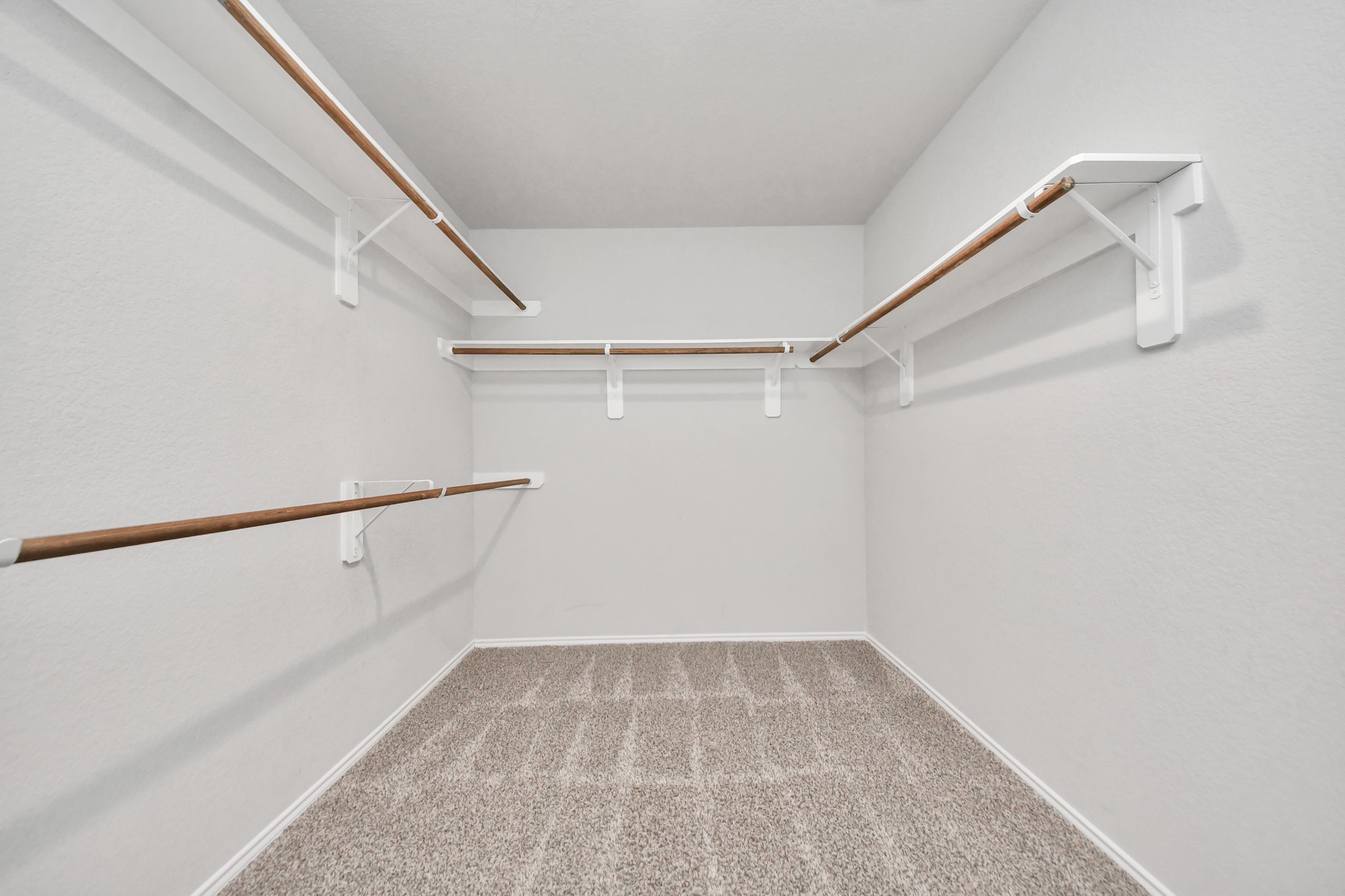 1715 Bear Spring Drive Property Photo 28