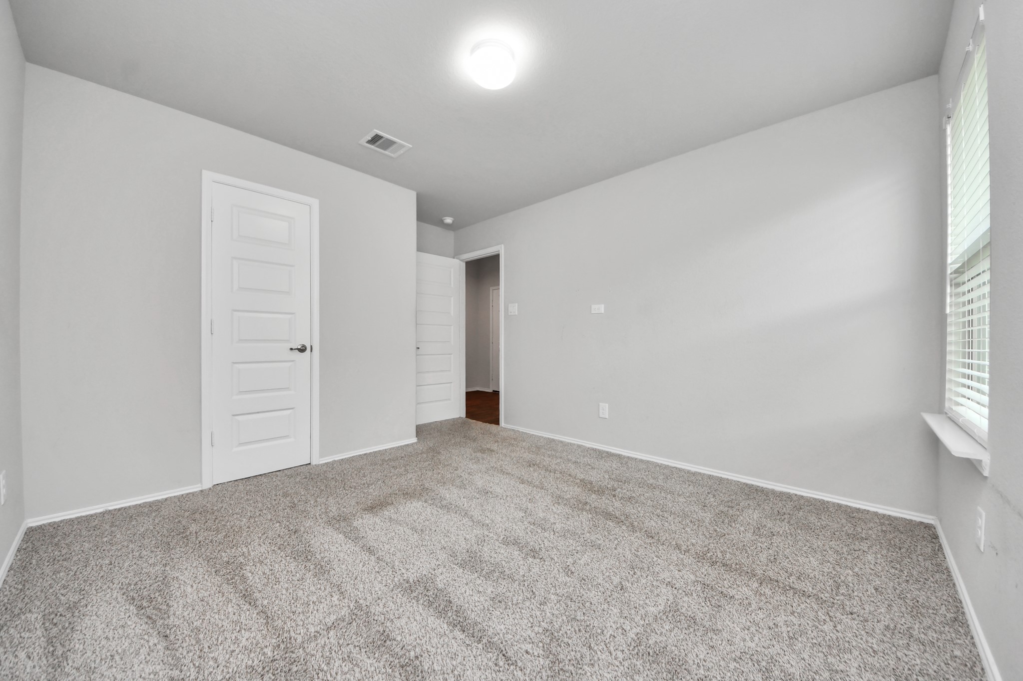 1715 Bear Spring Drive Property Photo 32