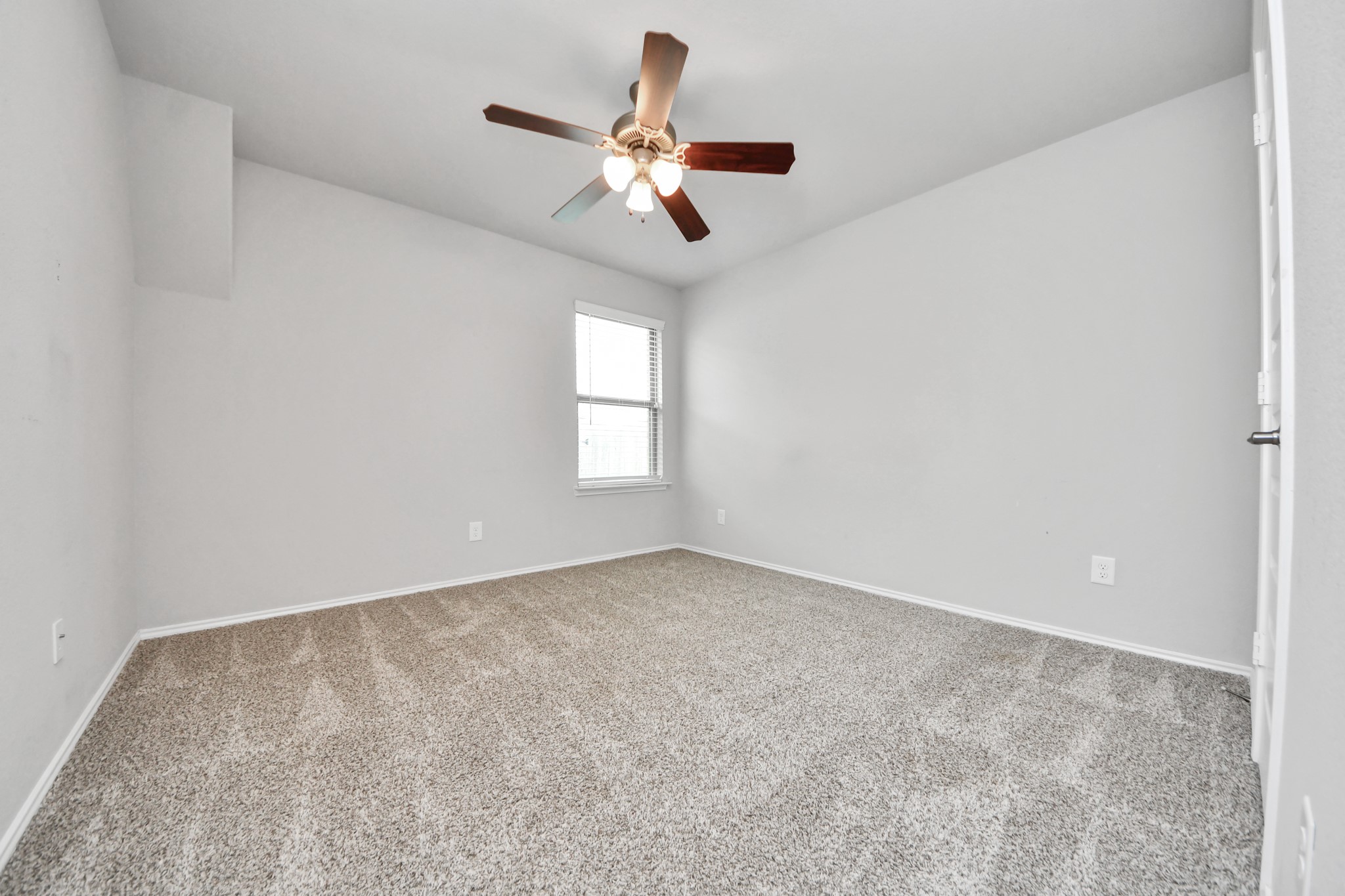 1715 Bear Spring Drive Property Photo 35