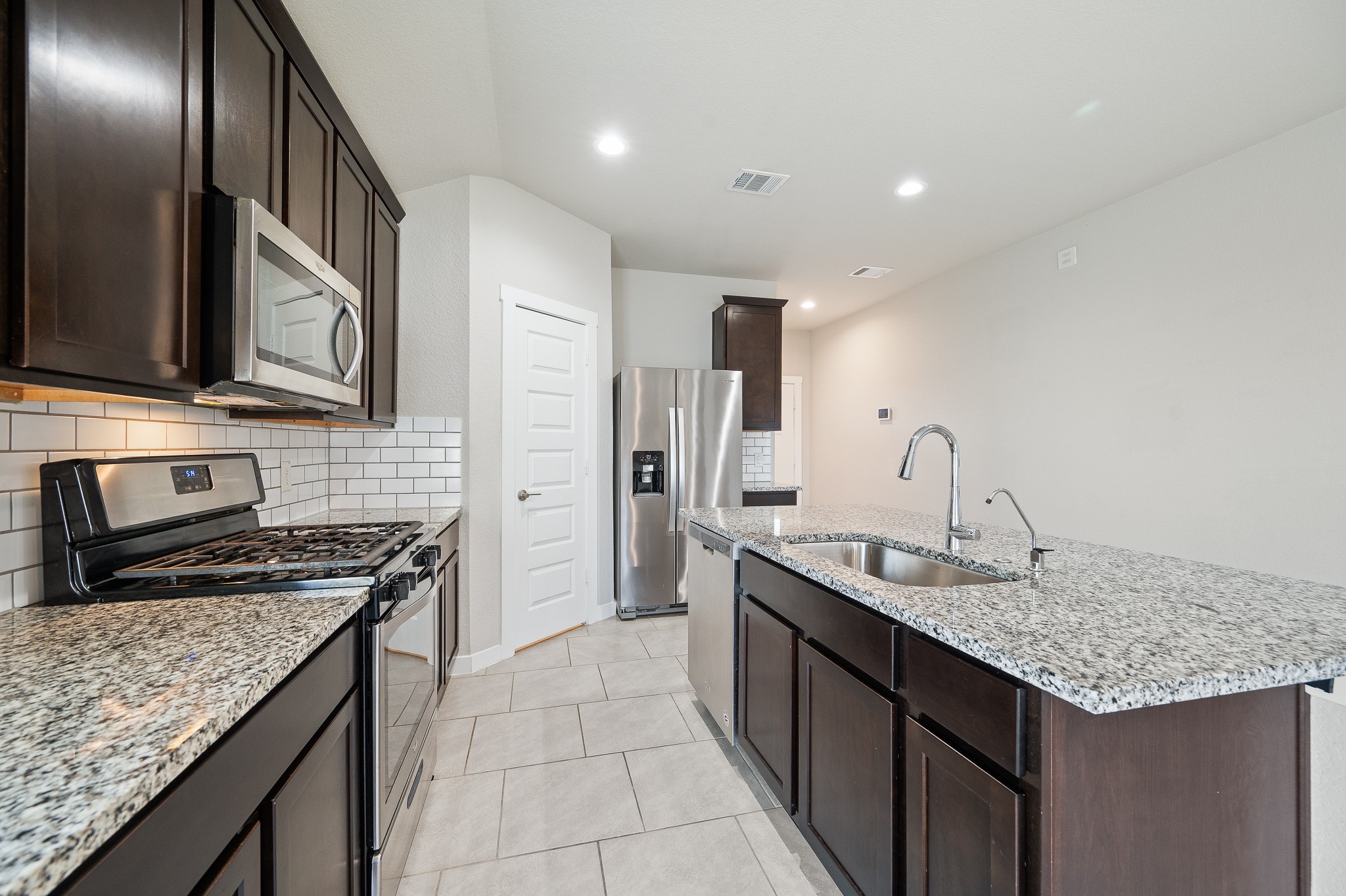 7435 Teton Creek Trace Property Photo 7