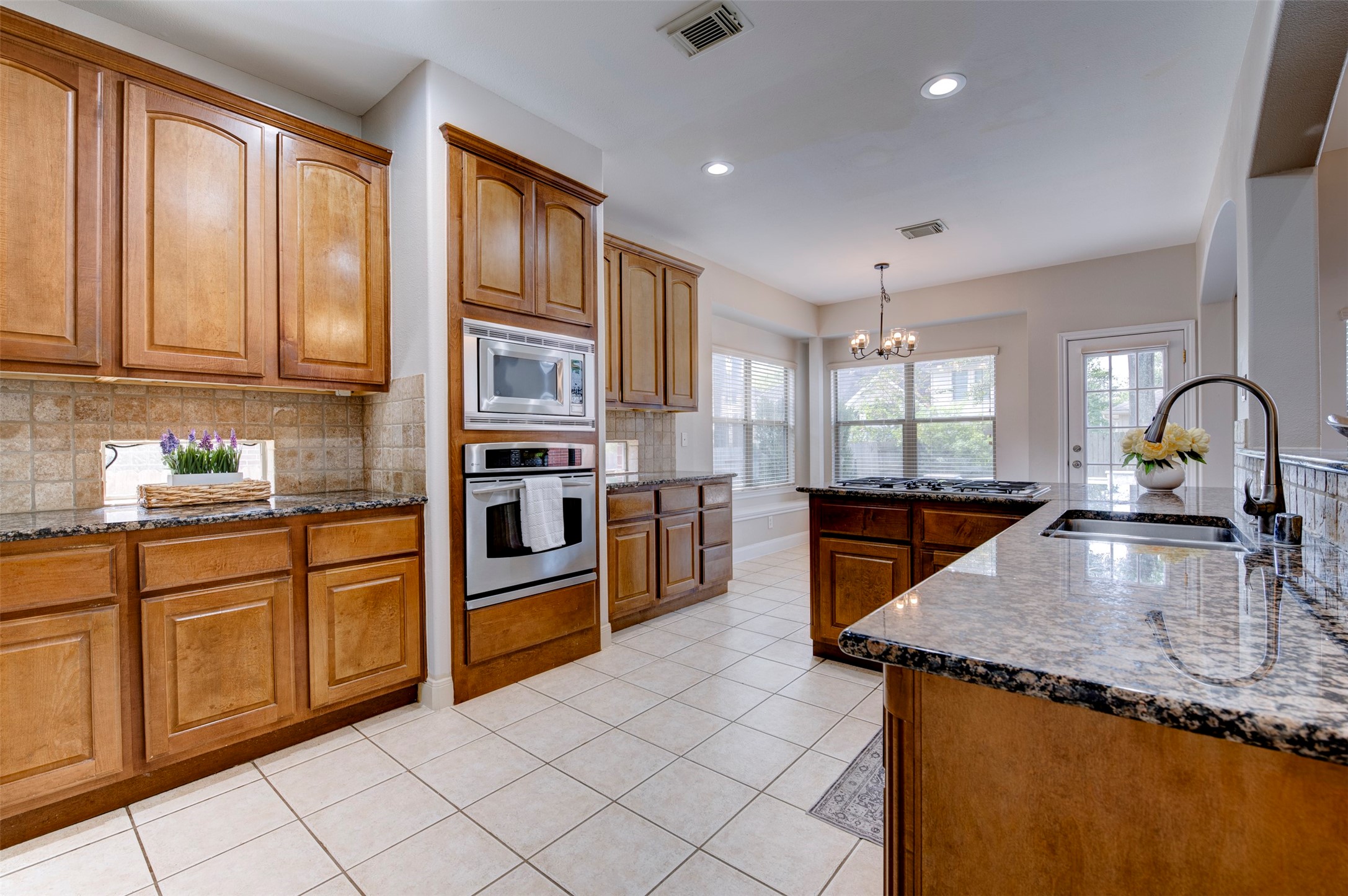 18227 Enchanted Rock Trail Property Photo 27