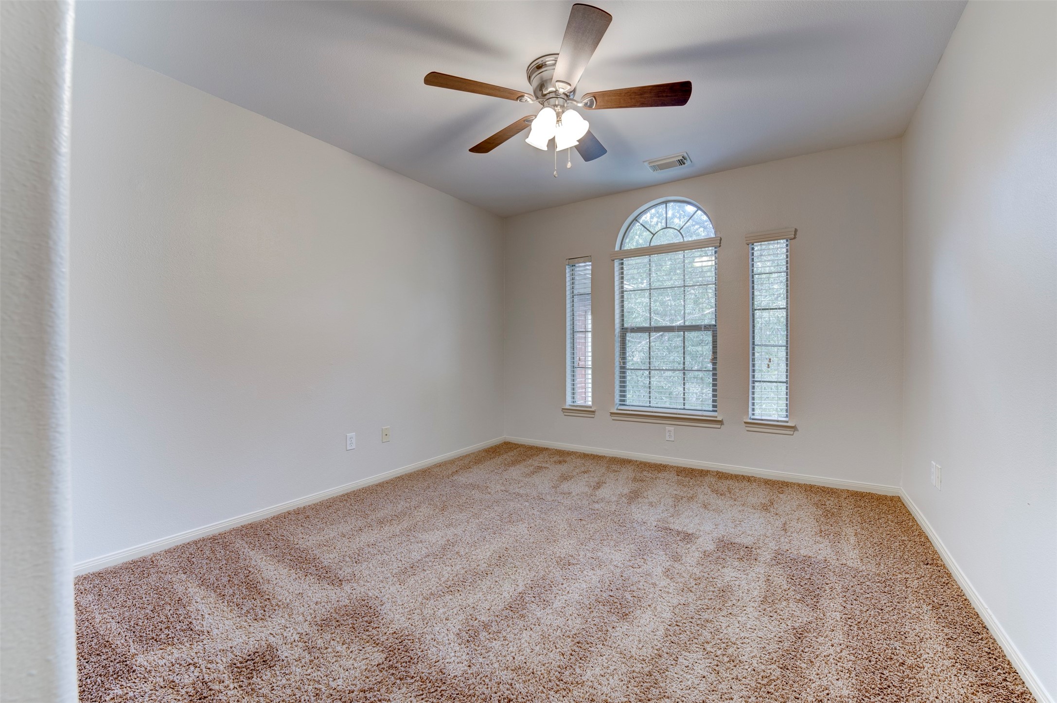 18227 Enchanted Rock Trail Property Photo 34
