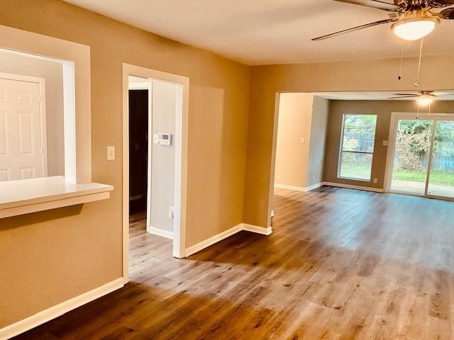 3919 Hickok Lane Property Photo 9